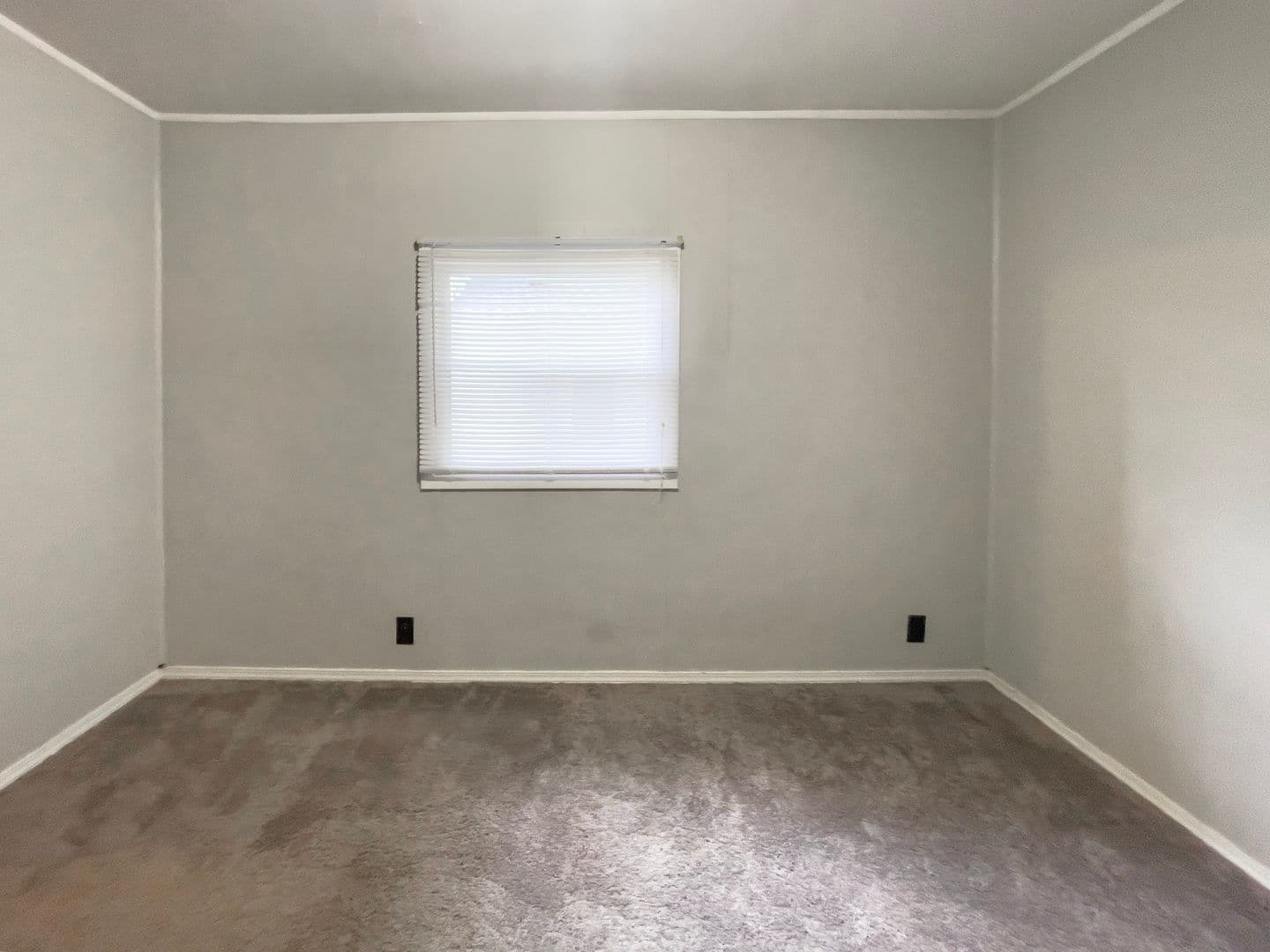 Muncie House: 1405 W Jackson St