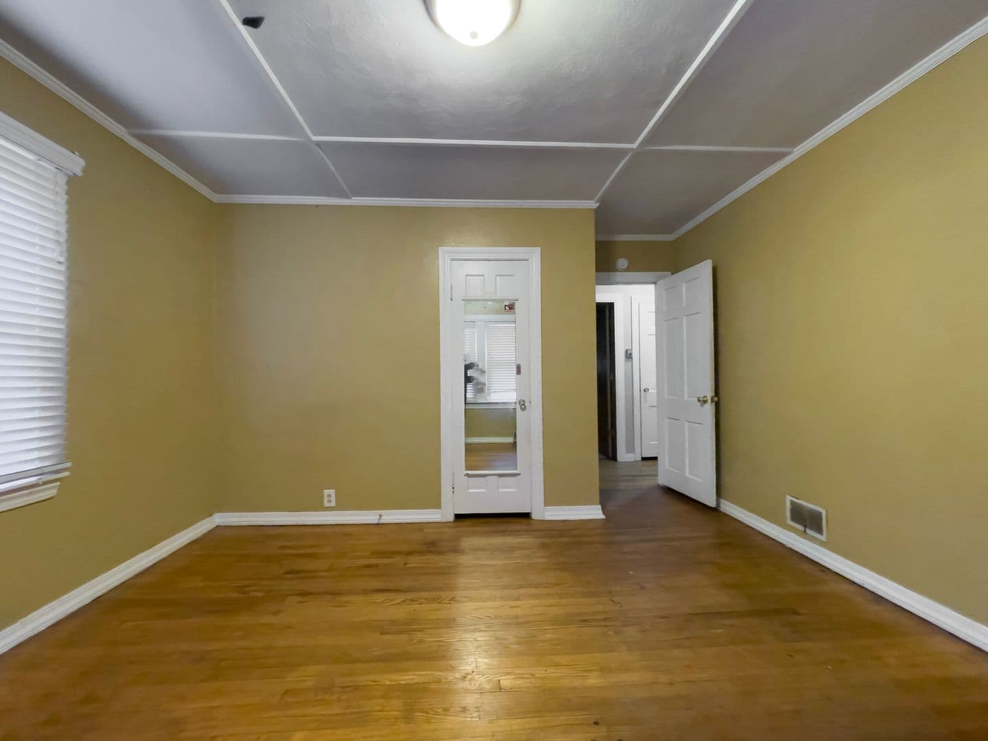 Muncie House: 1408 N Mann Ave