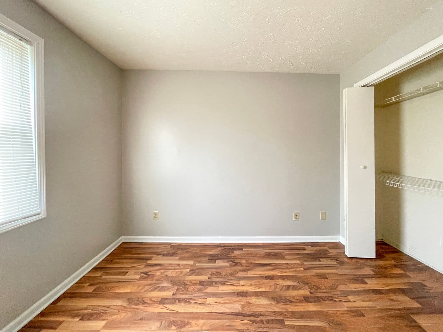 Muncie Apartment: 114 E 8th St
