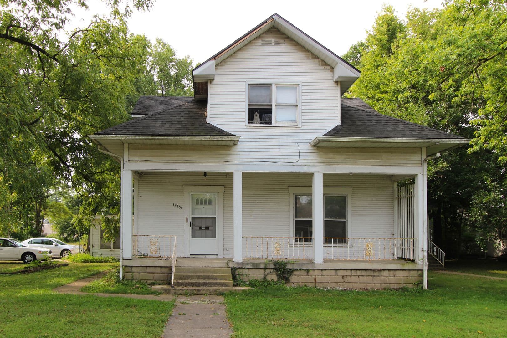 Muncie Apartment: 1517 W. Main St. Apt. 5