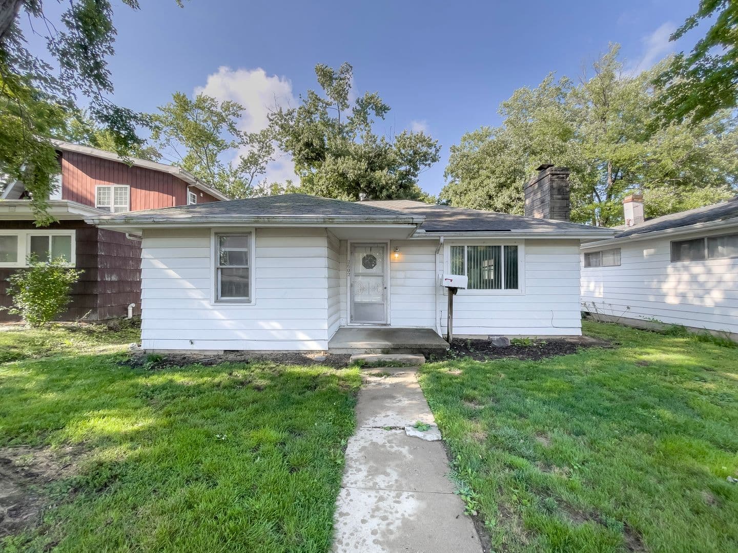 Muncie Apartment: 2602 W Ethel Ave.