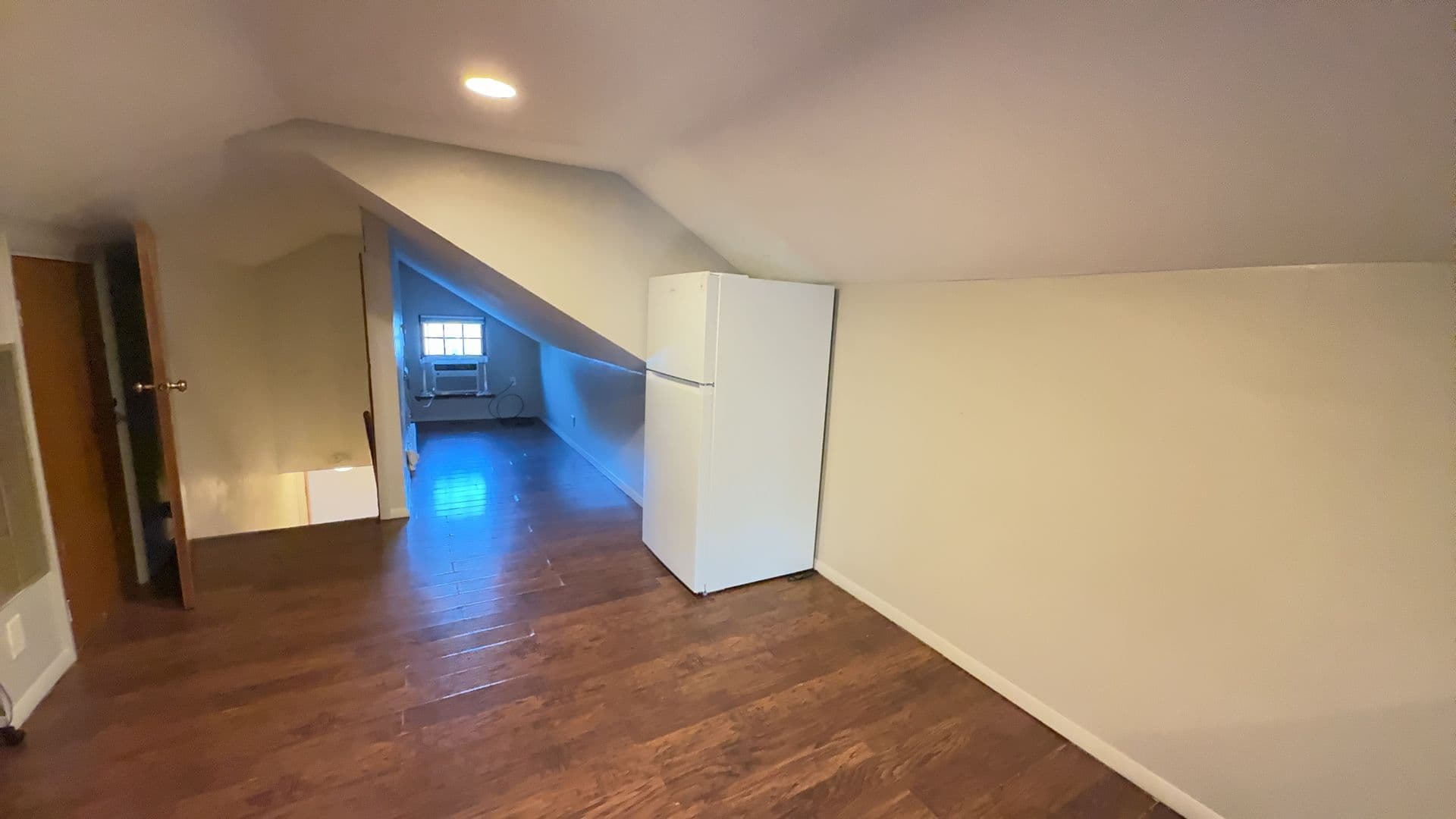 Muncie Apartment: 1413 W University
