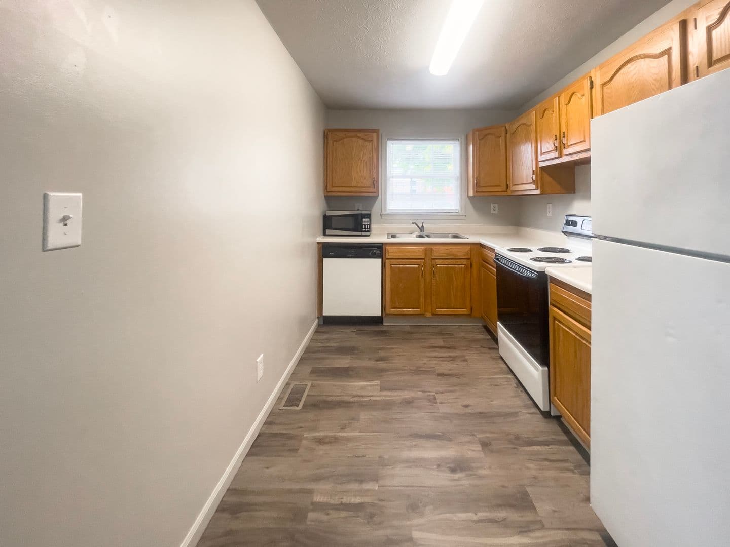 Muncie Apartment: 1413 W University
