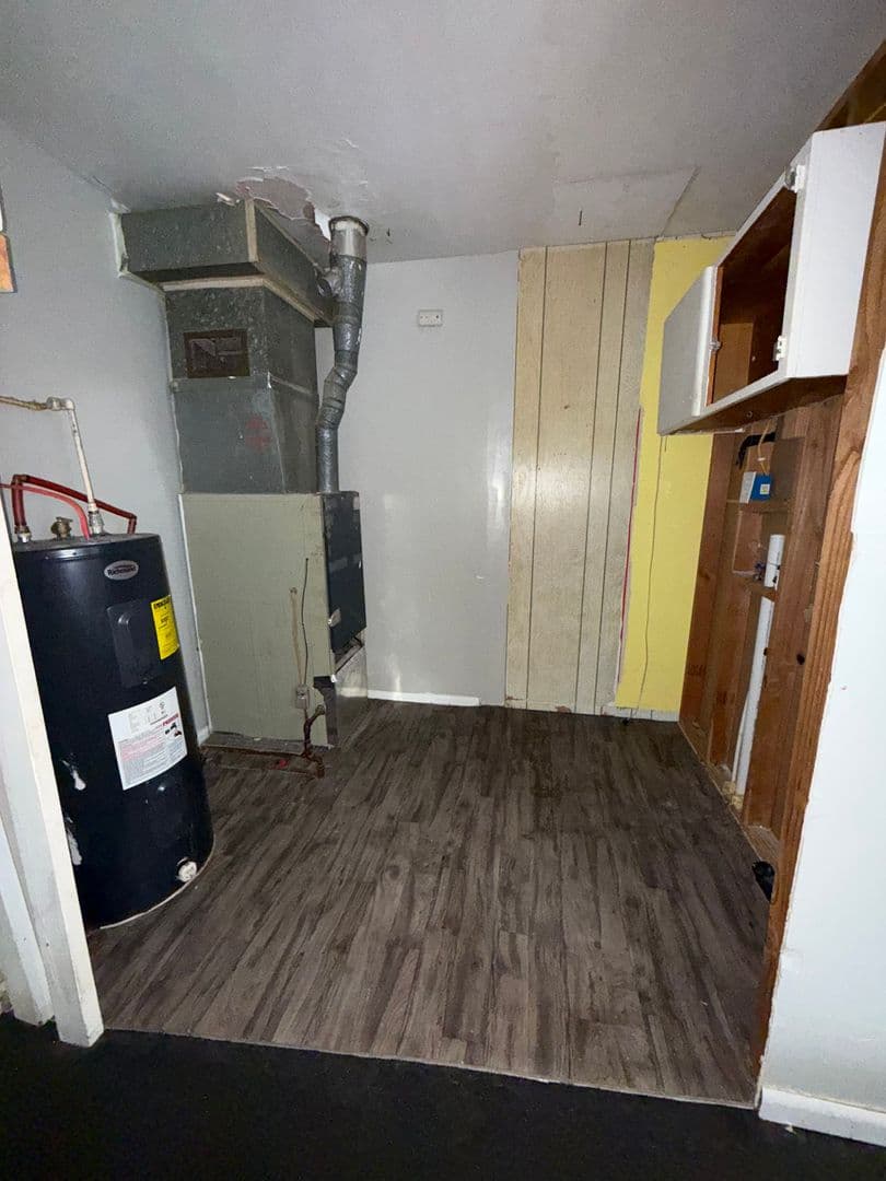 Muncie House: 3511 S Ebright St
