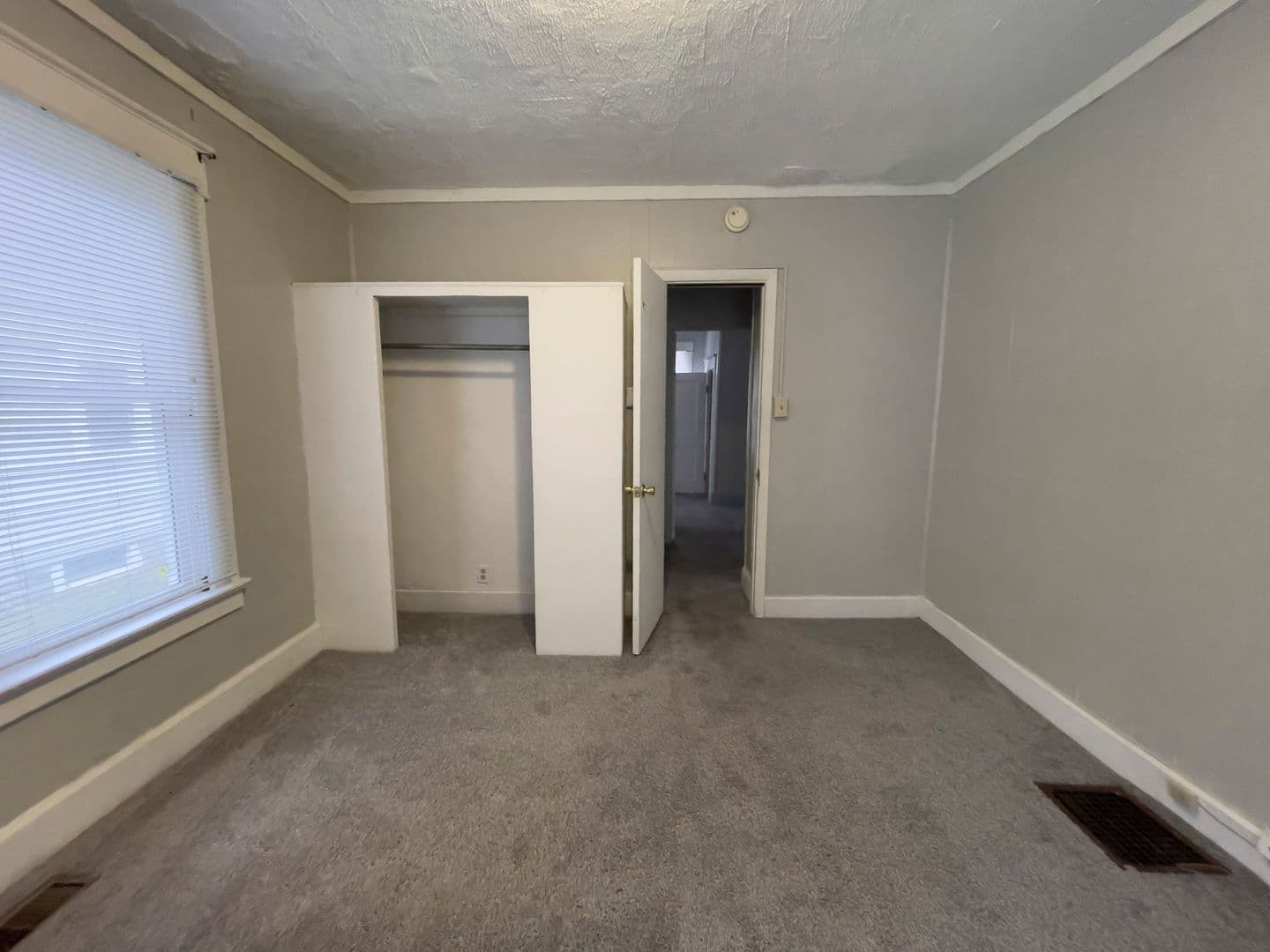 Muncie Apartment: 328 S. Talley Ave.