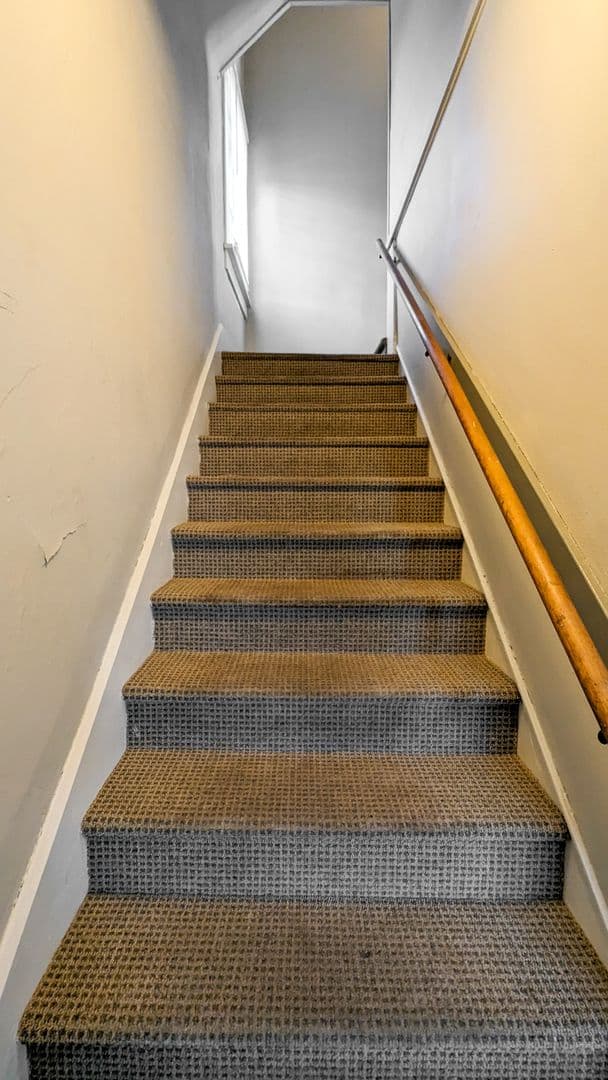 Muncie Apartment: 1900 W Jackson St.