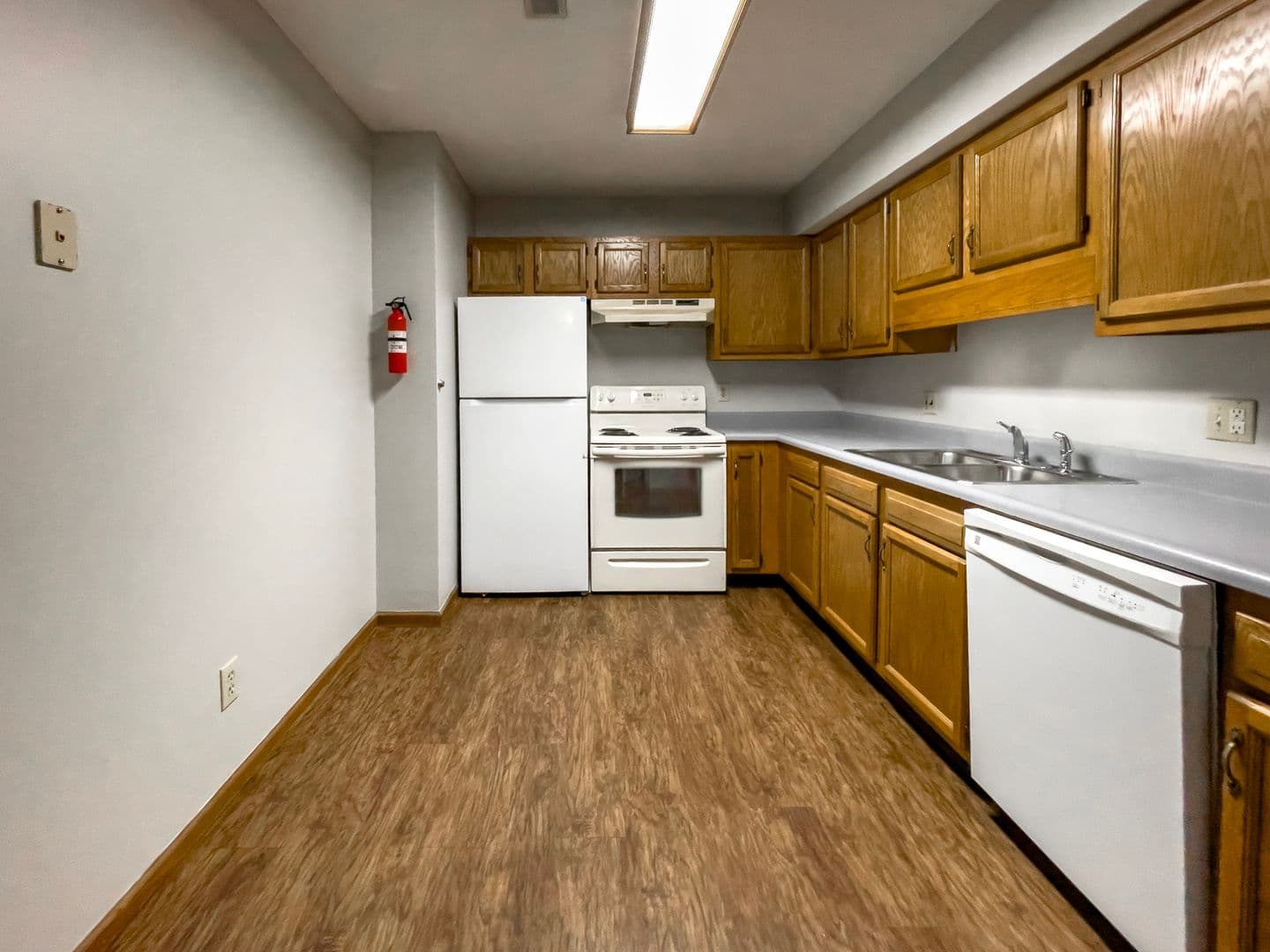 Muncie Apartment: 2015 W Godman Ave