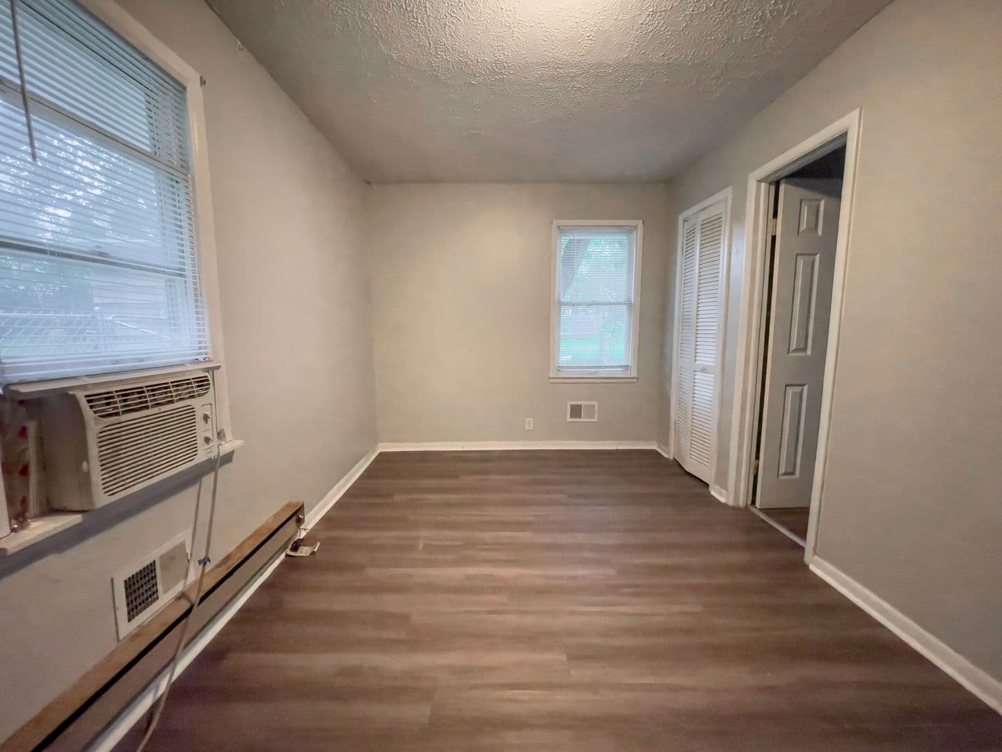 Muncie Apartment: 2602 W Ethel Ave.