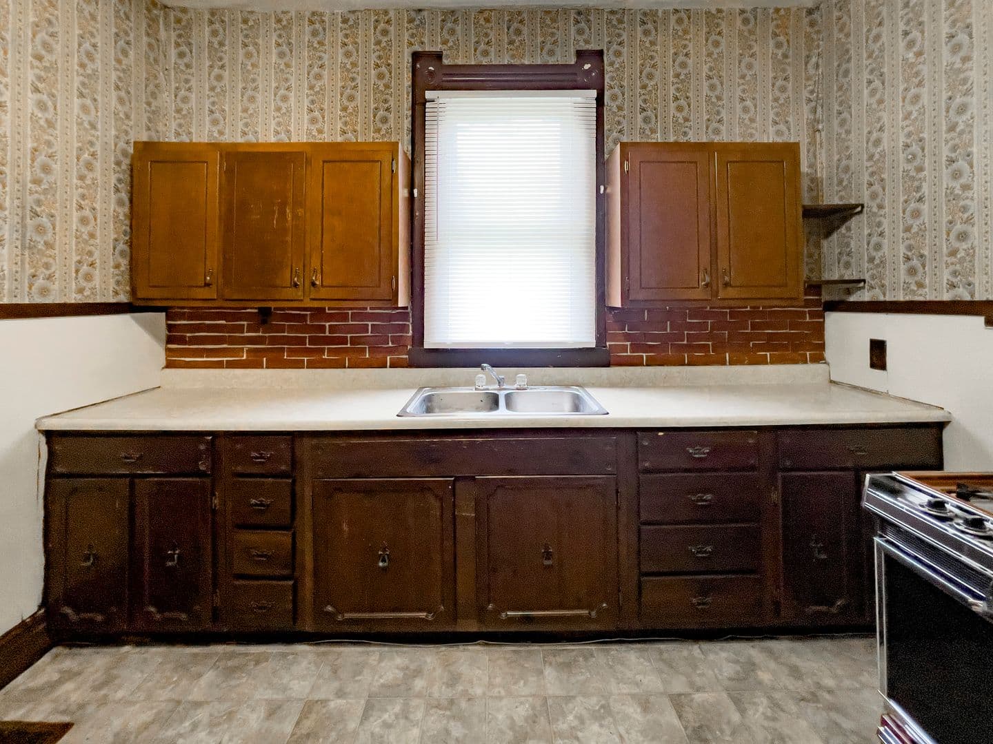 Muncie Apartment: 826 W Ashland Ave