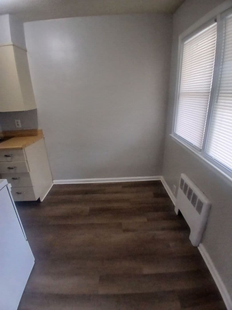 Muncie Apartment: 1518 W Main Street  Apt. 3