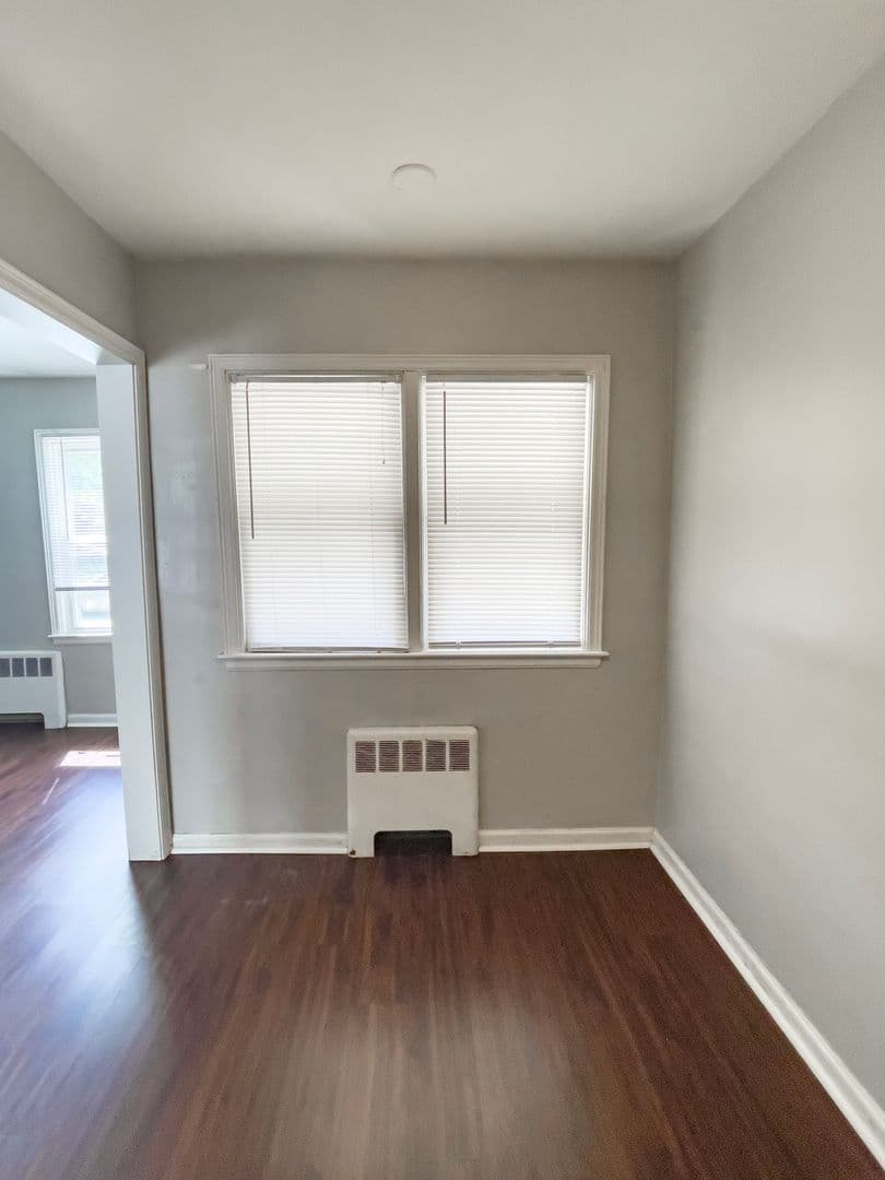 Muncie Apartment: 1520 W Main Street  Apt. 2