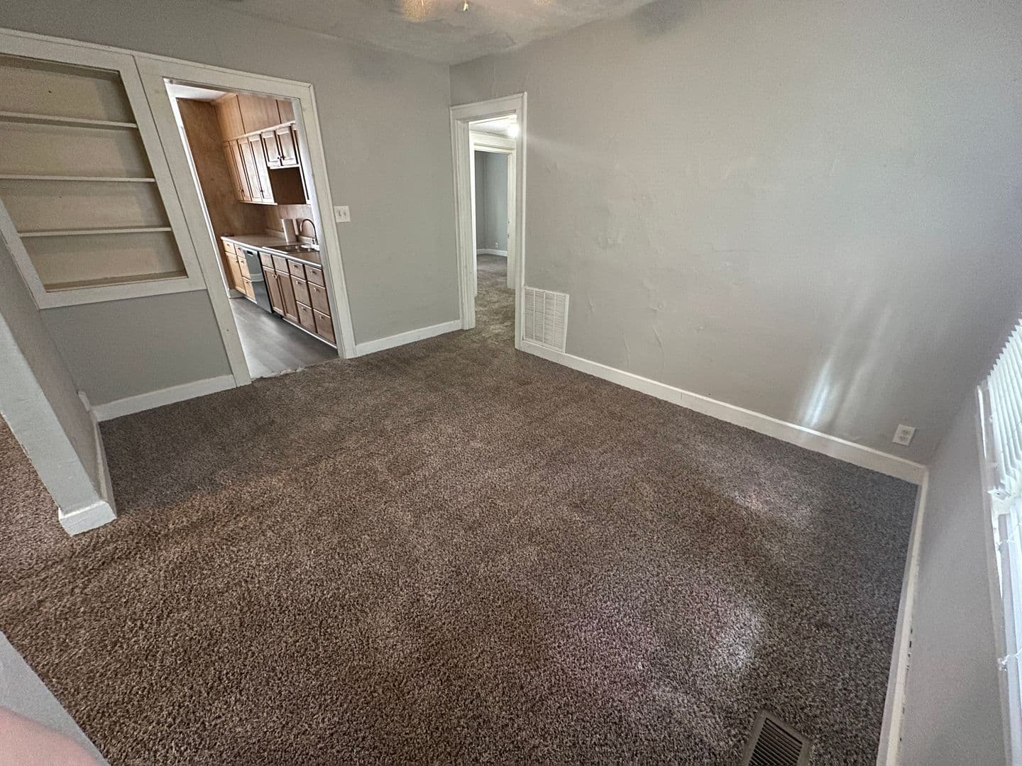 Muncie House: 1122 W. Rex St.