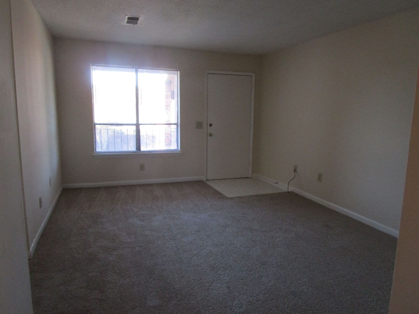 Sumter House: 251 Rast Street Apt. I-8