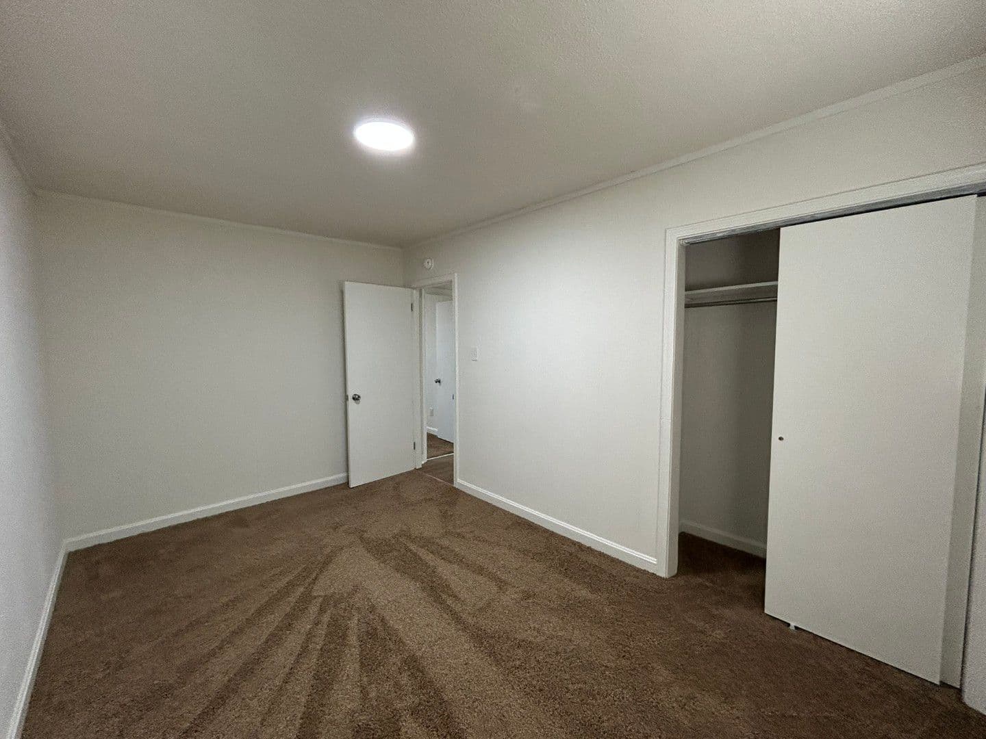 Sumter House: 2480 Tindal Rd