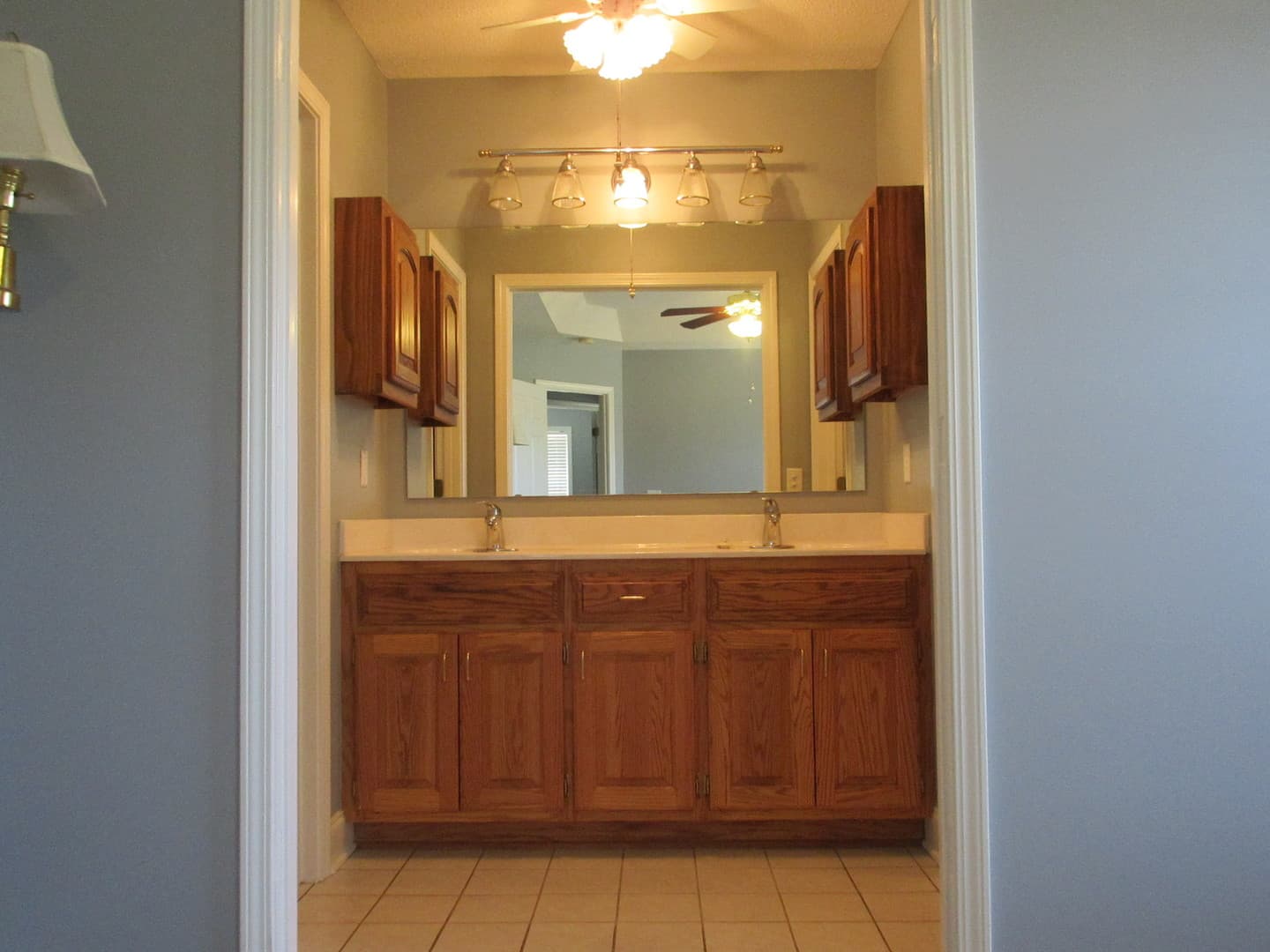 Sumter House: 601 Brushwood Drive