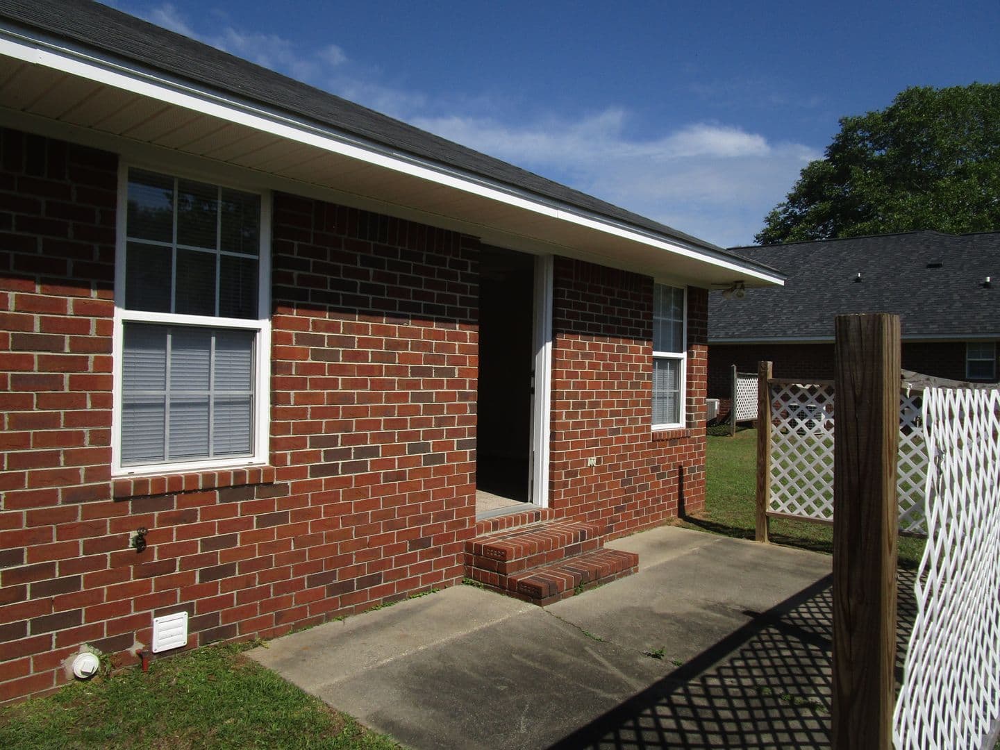 Sumter House: 341 Wildwood Avenue
