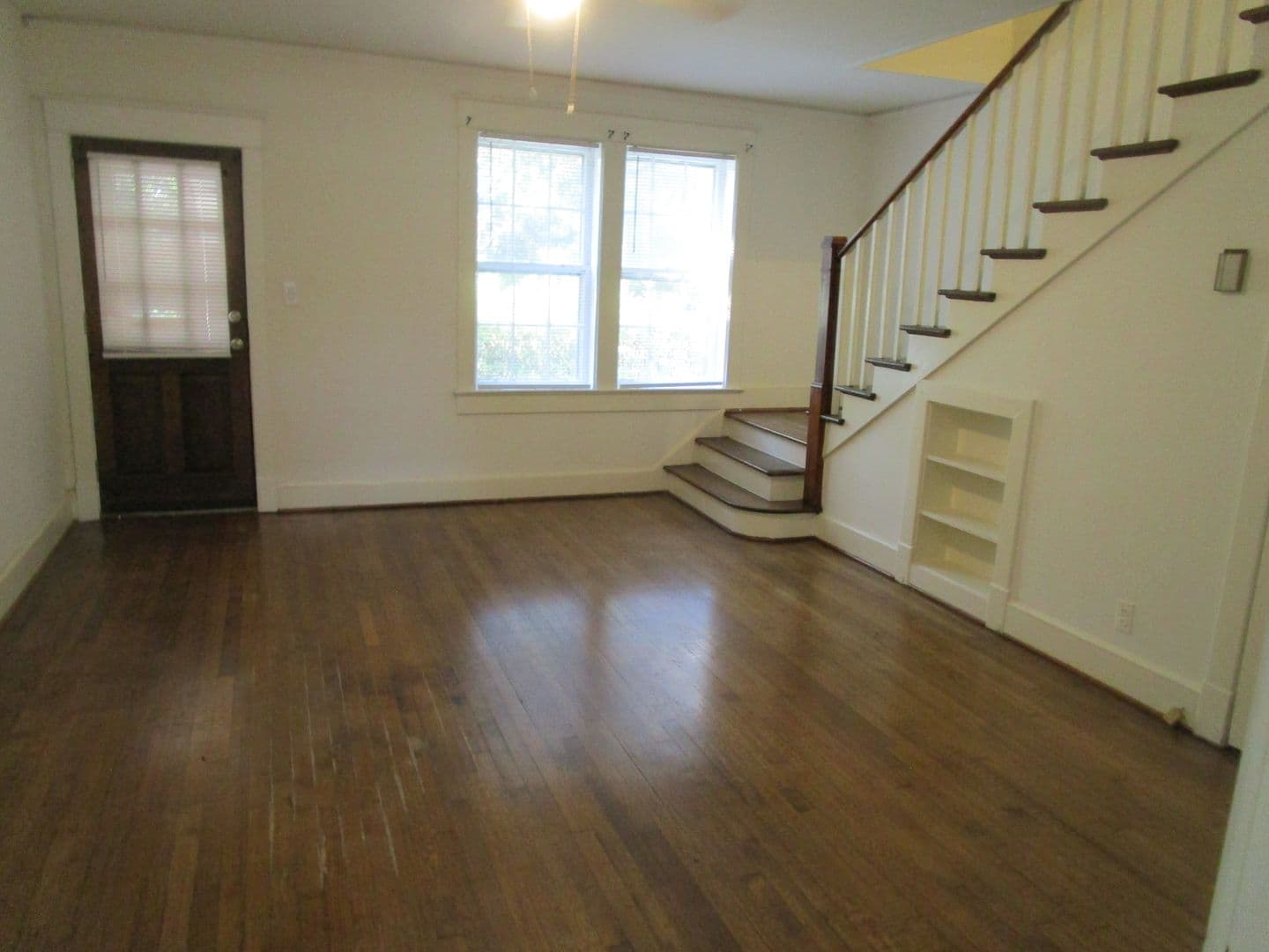 Sumter Apartment: 20 Warren Court