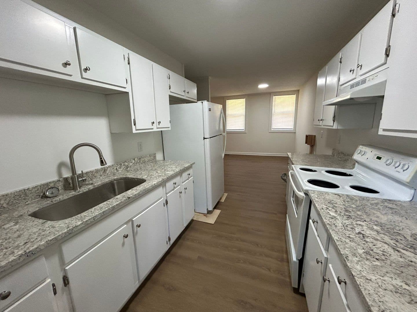 Sumter House: 2480 Tindal Rd
