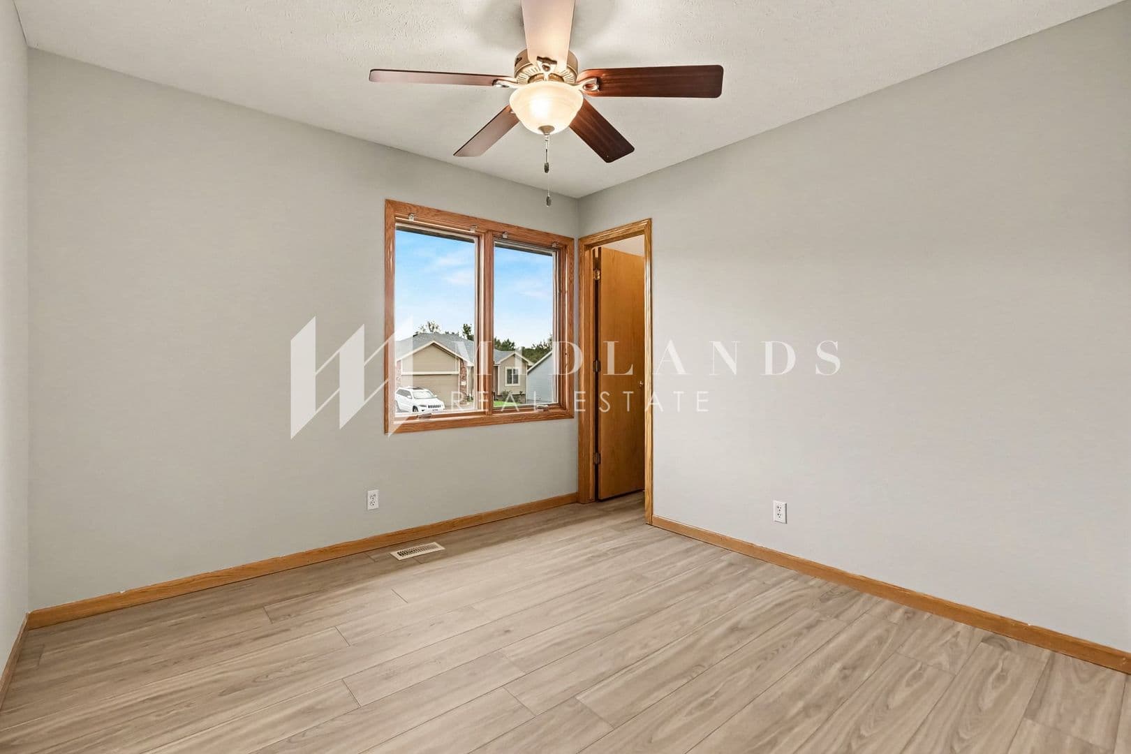Omaha House: 15613 Timberlane Dr.