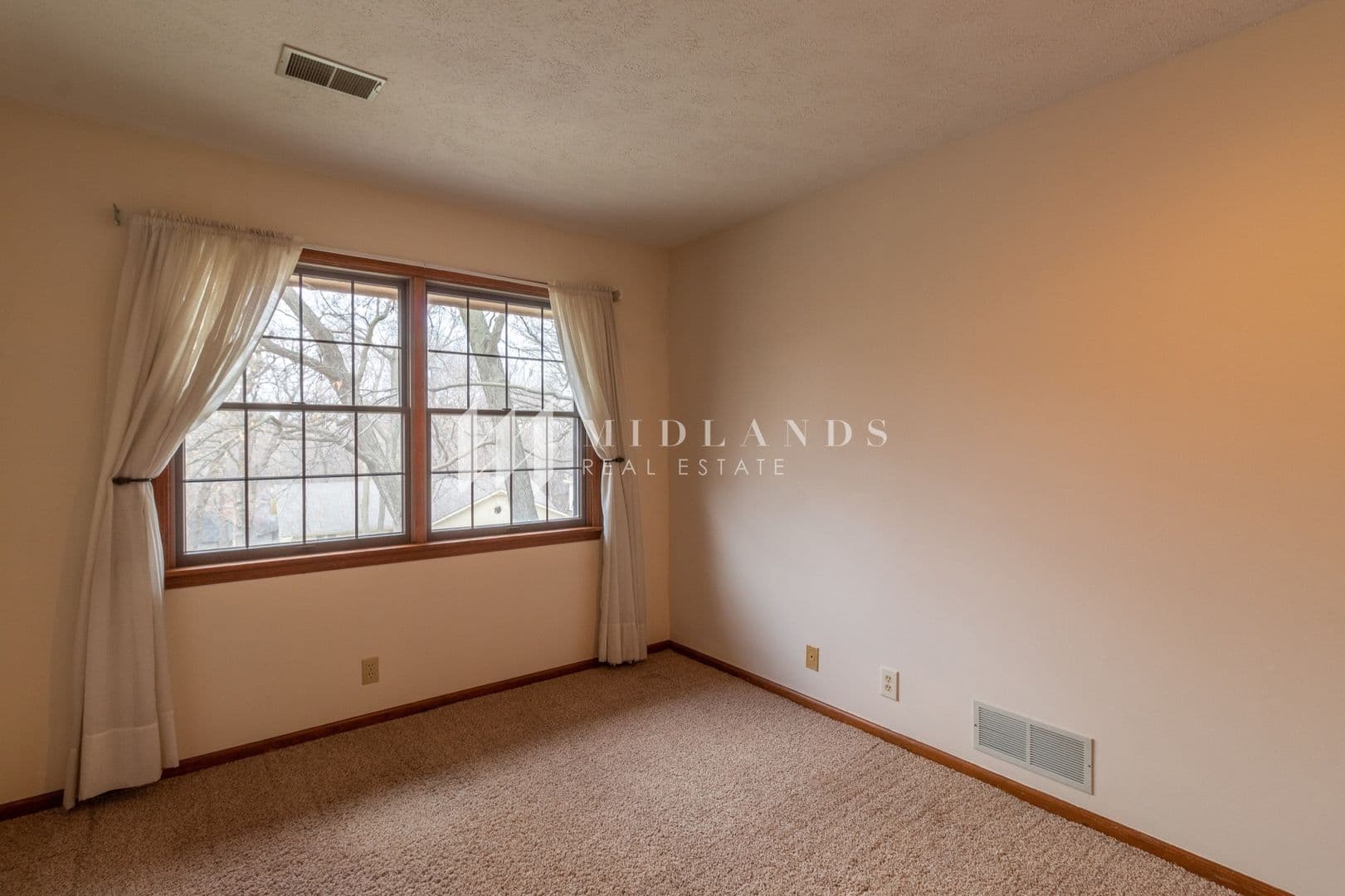 Bellevue House: 11773 Amos Gates Drive