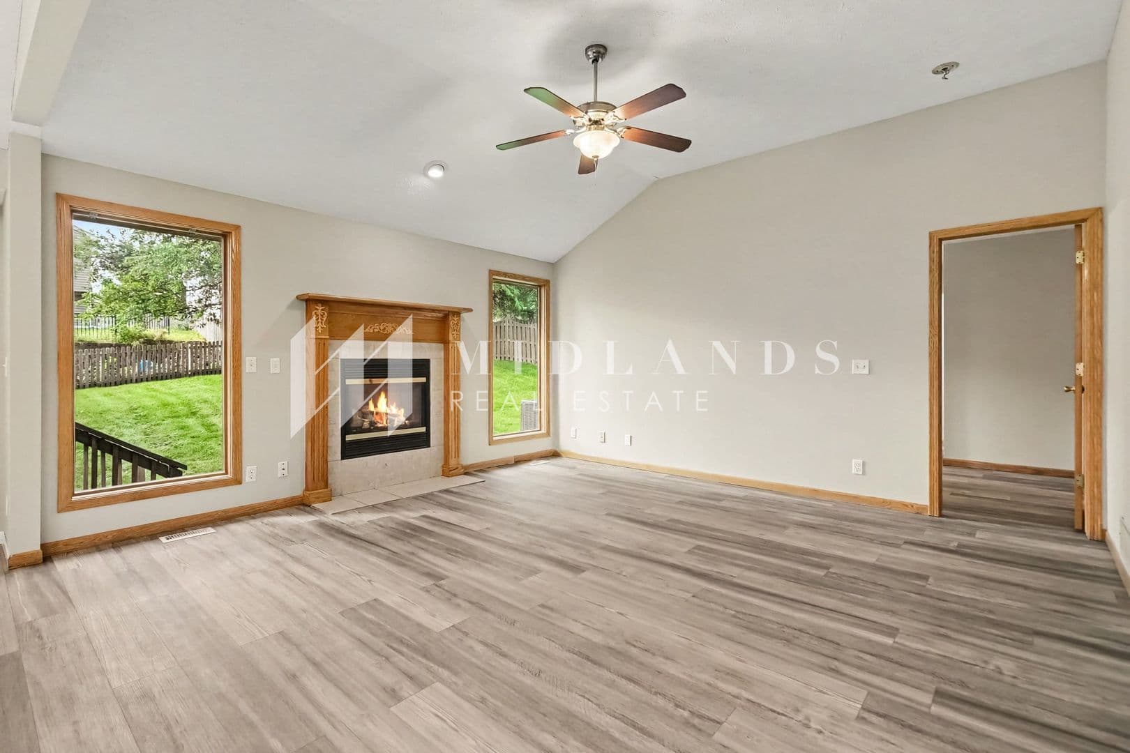 Omaha House: 15613 Timberlane Dr.