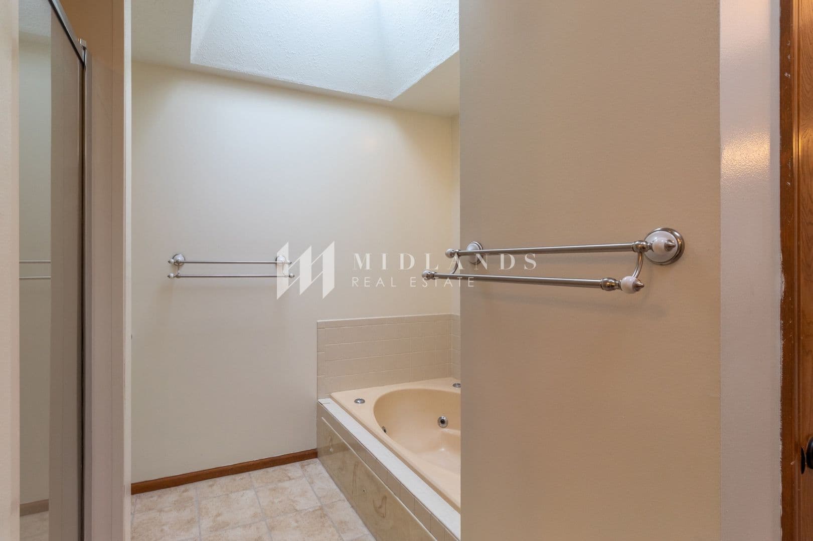 Bellevue House: 11773 Amos Gates Drive