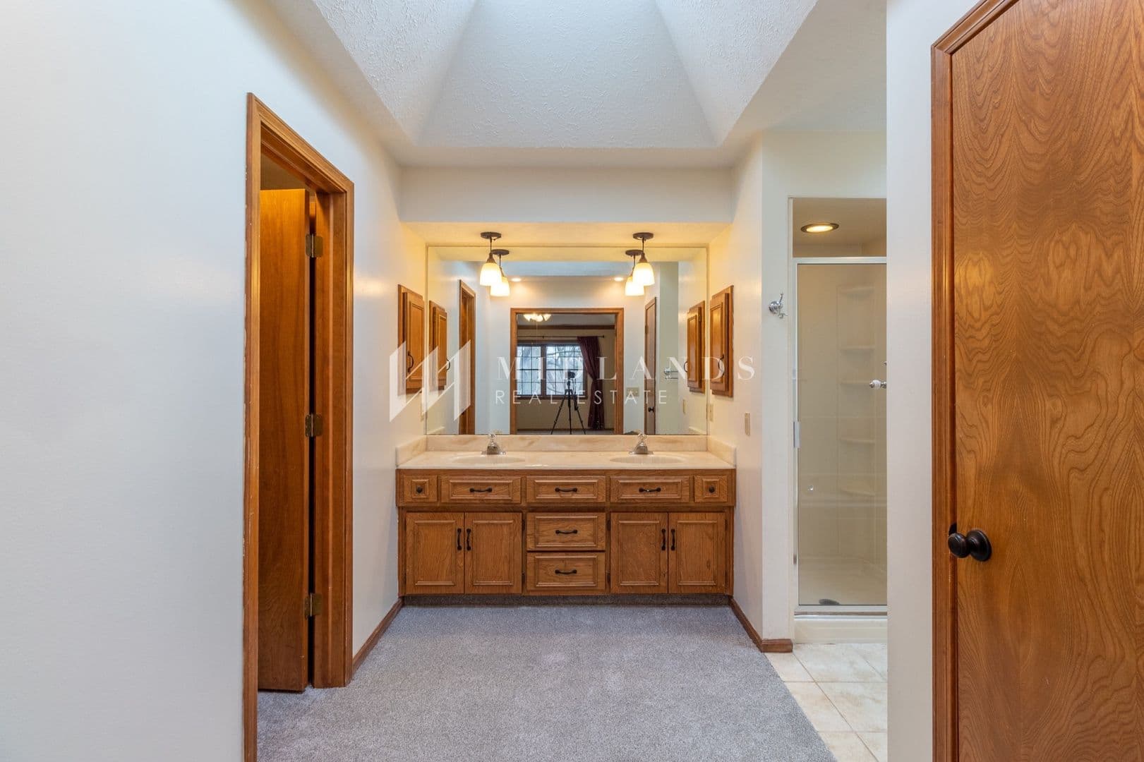Bellevue House: 11773 Amos Gates Drive