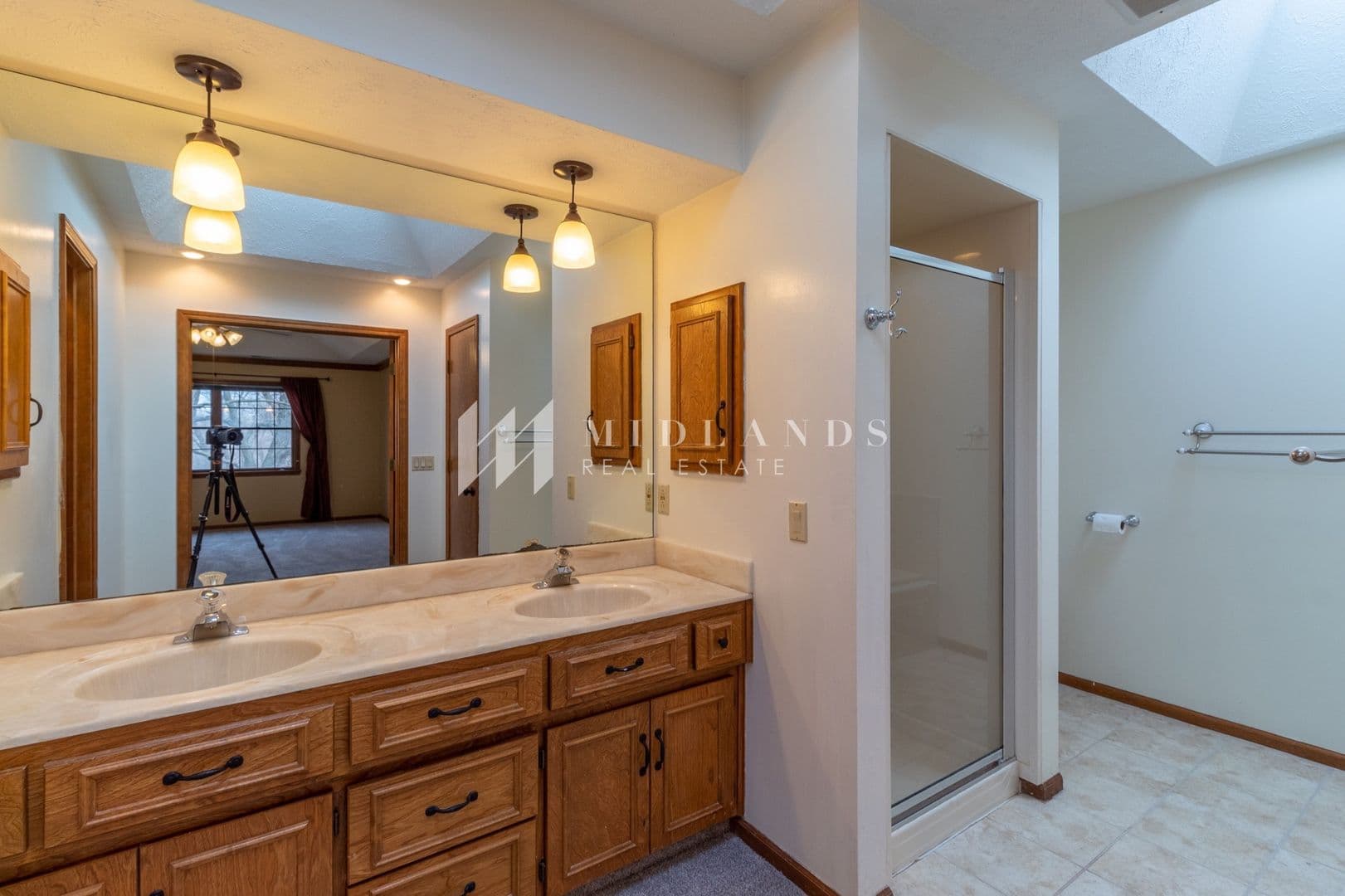 Bellevue House: 11773 Amos Gates Drive