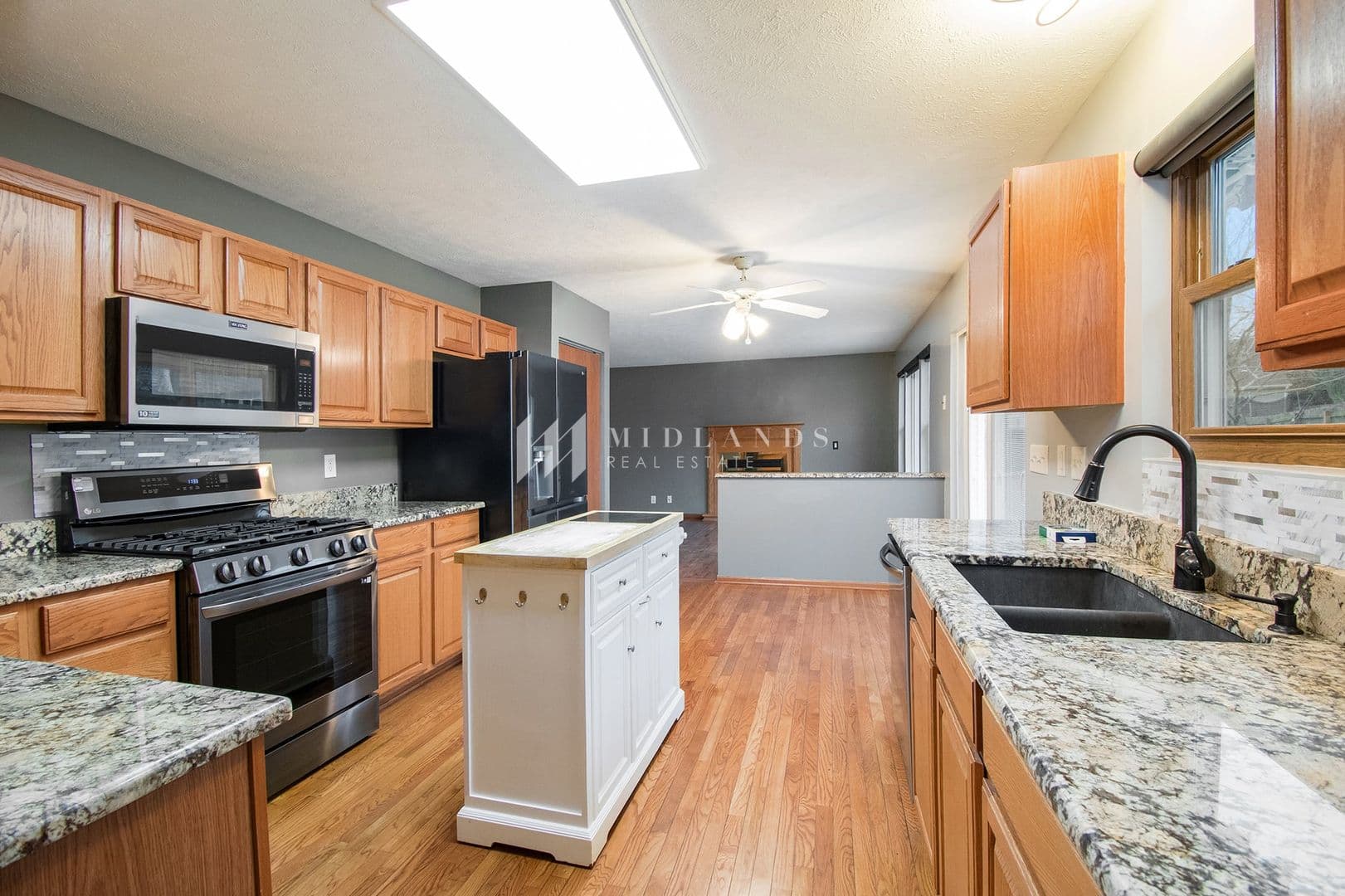 Bellevue House: 2605 Rahn Blvd