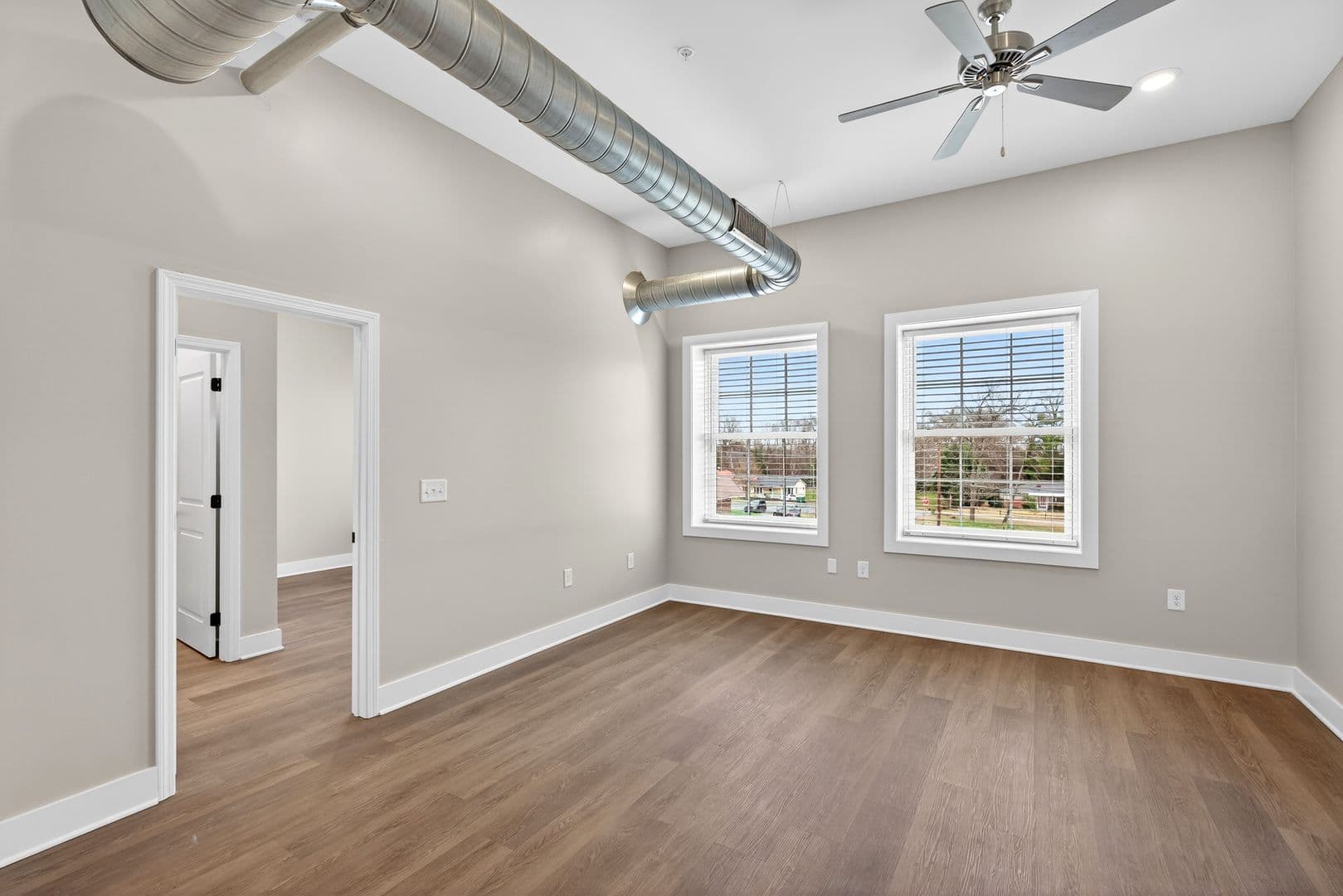 Cowpens Apartment: 5365 N Main Street