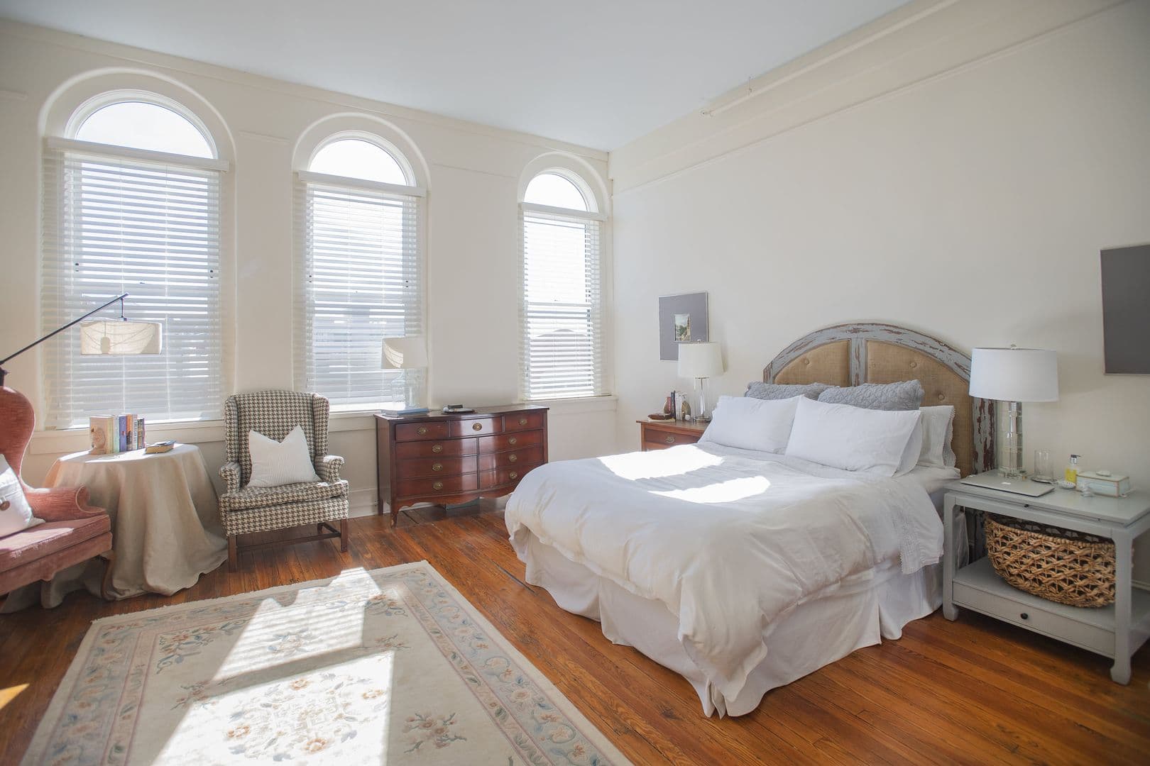 Spartanburg House: 160A E. Main Street