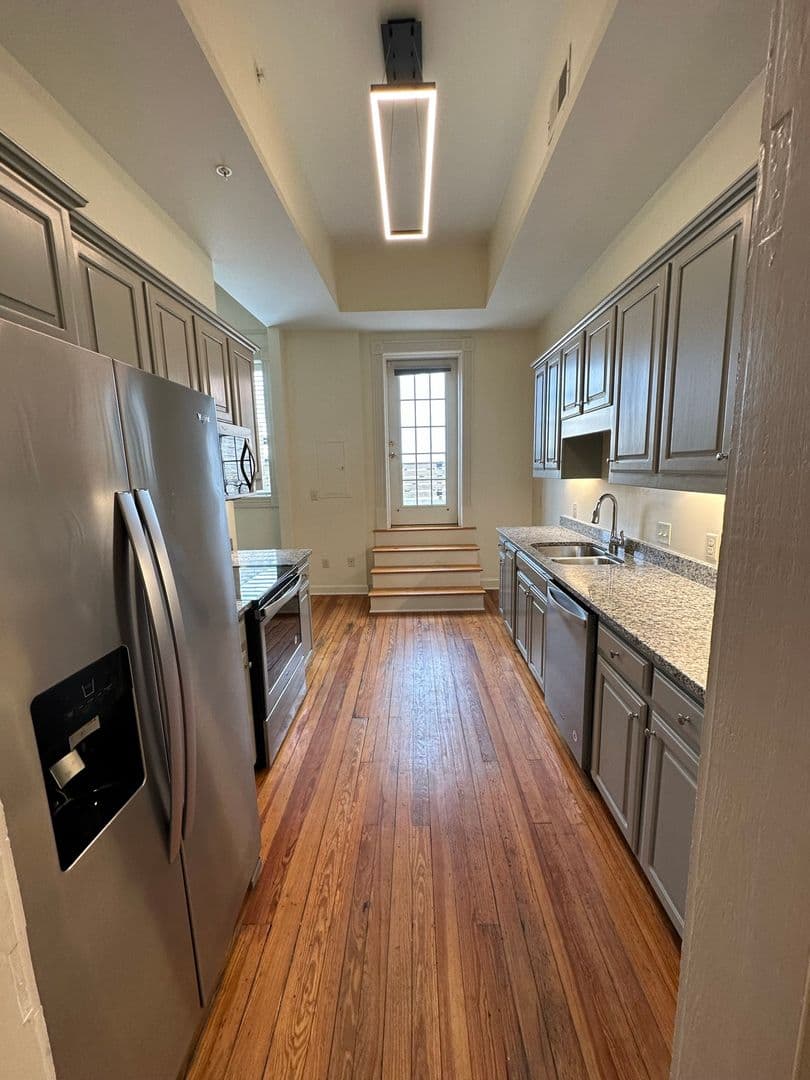Spartanburg House: 160A E. Main Street