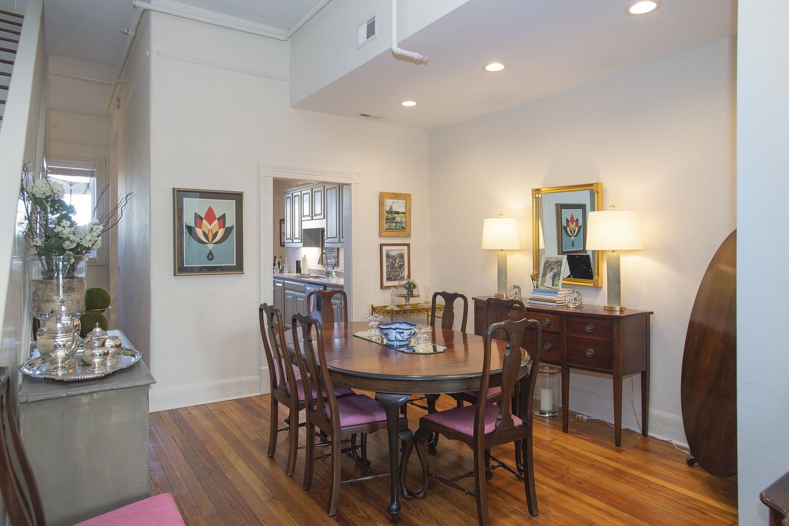 Spartanburg House: 160A E. Main Street