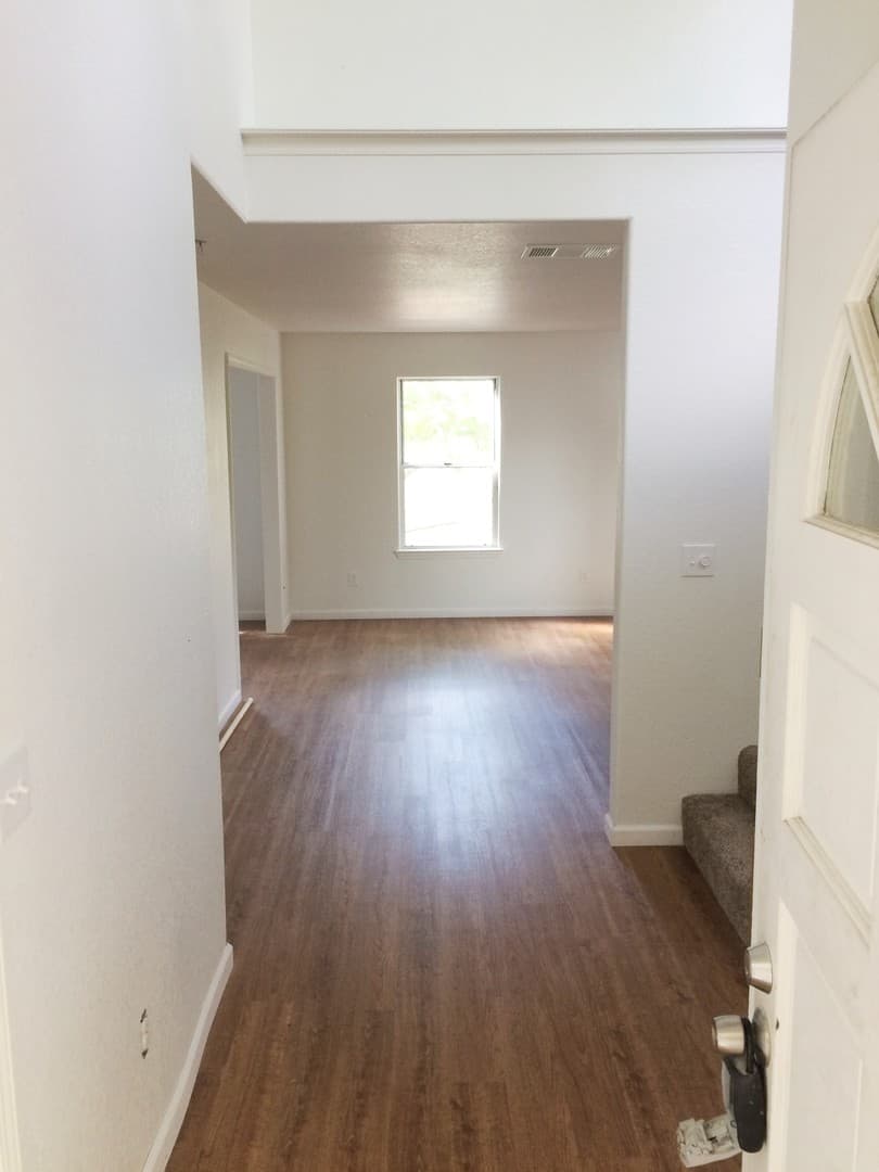 Atascadero House: 7715 Sinaloa Avenue