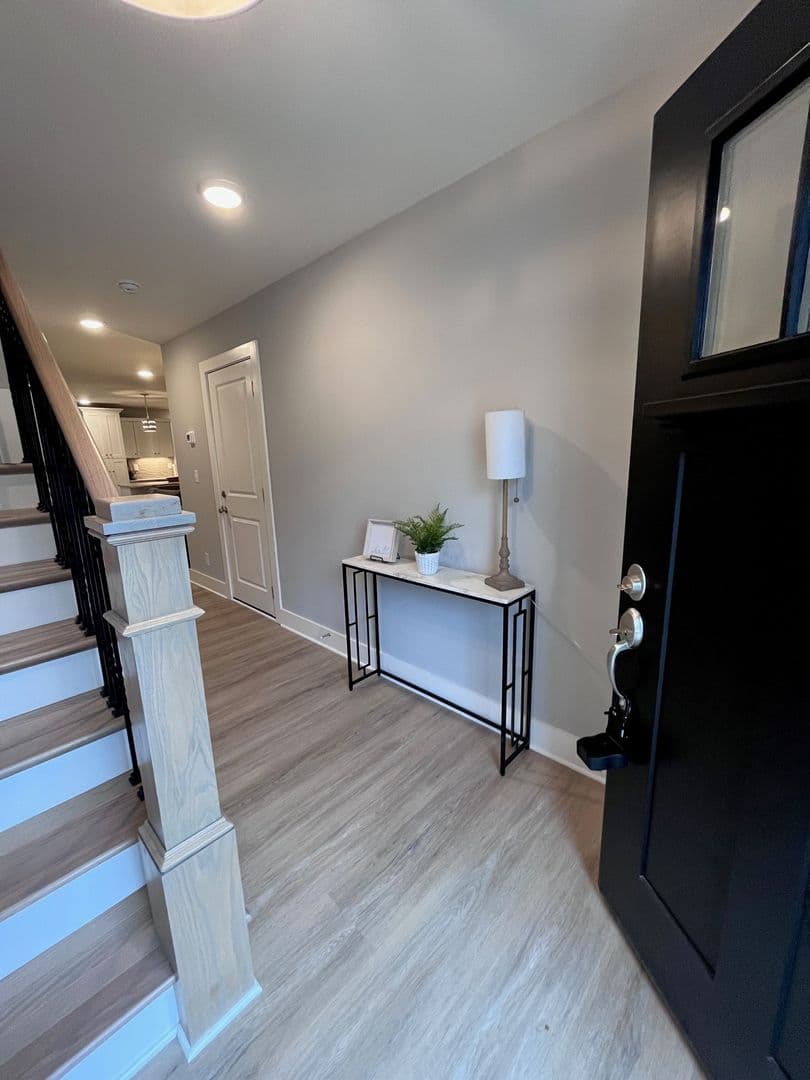 Lebanon Apartment: Stonehaven Villa Townhomes