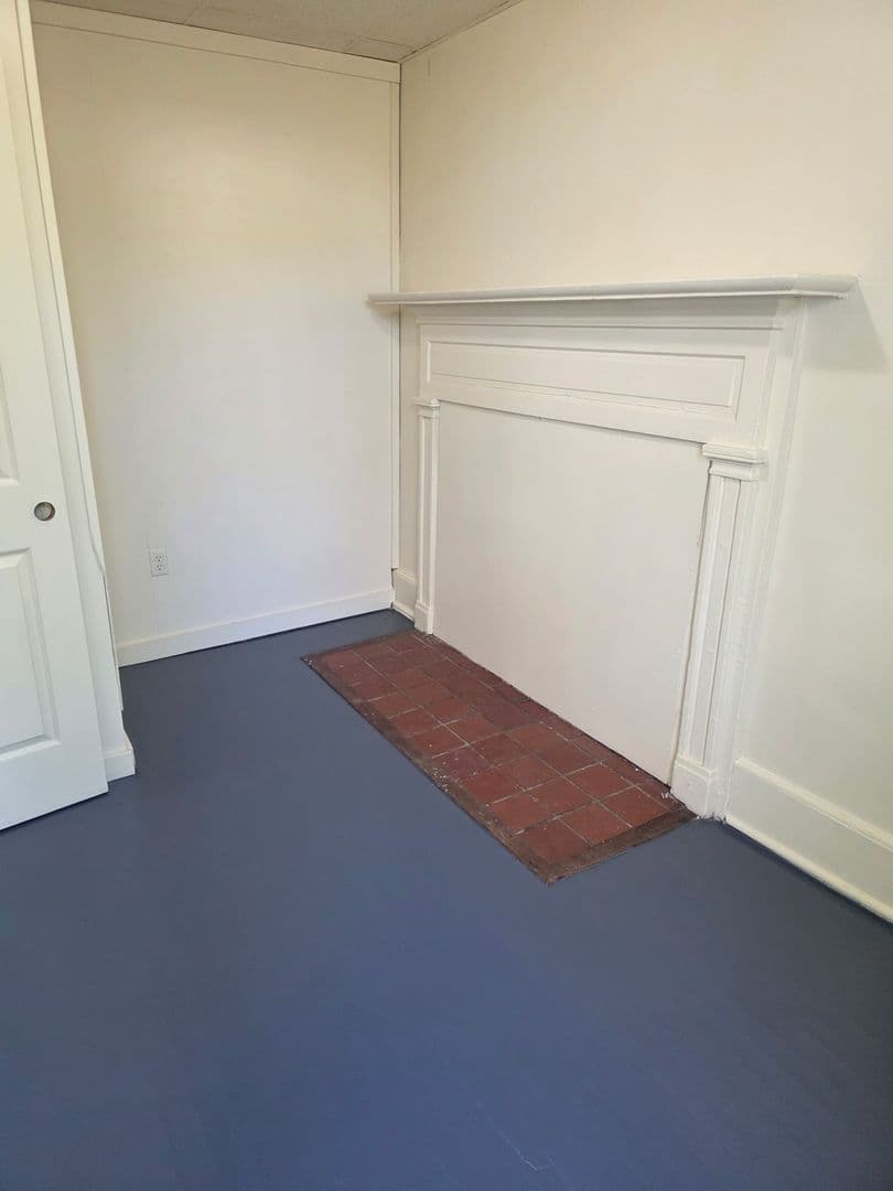 Clarksville Apartment: 541 Greenwood Ave.