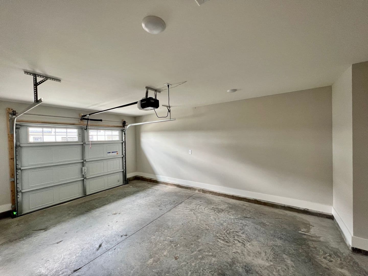 Lebanon Apartment: Stonehaven Villa Townhomes