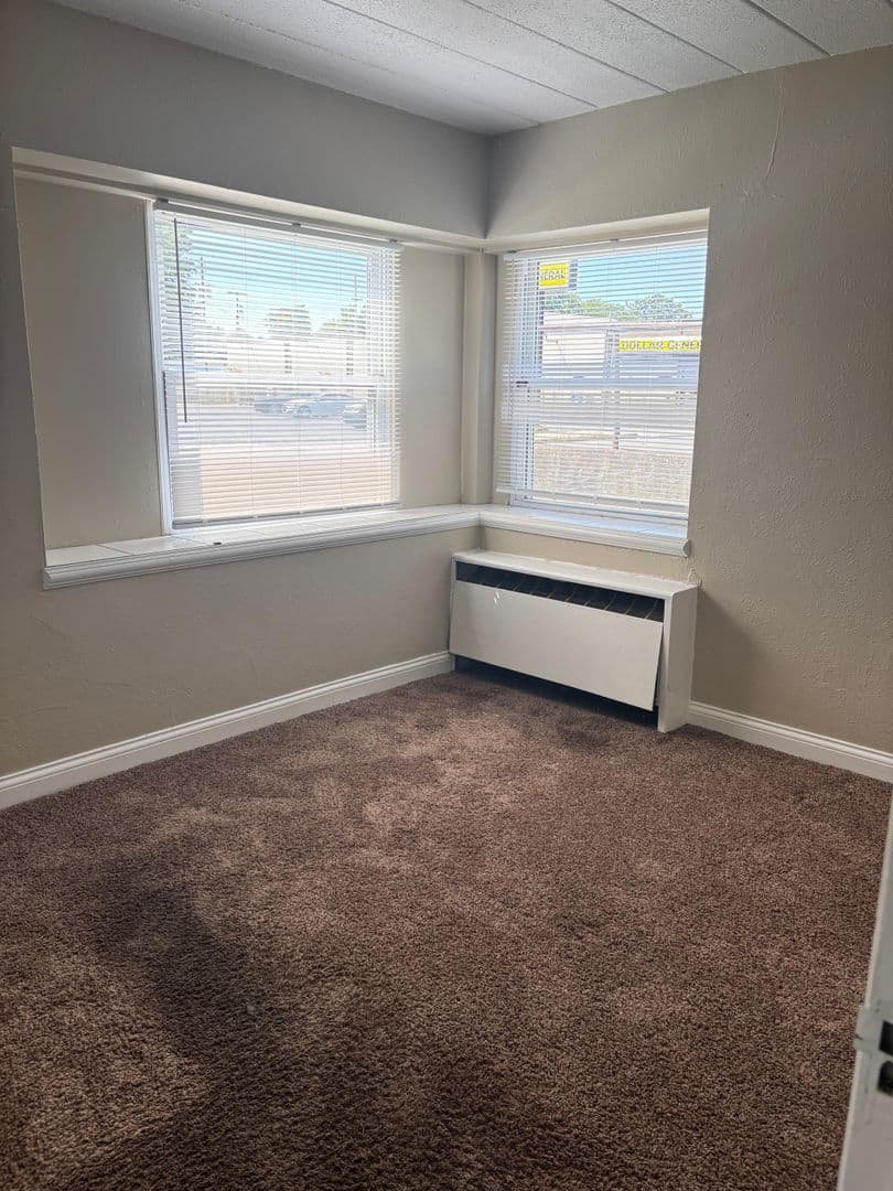 Fort Wayne Apartment: 2222 Hoagland Avenue
