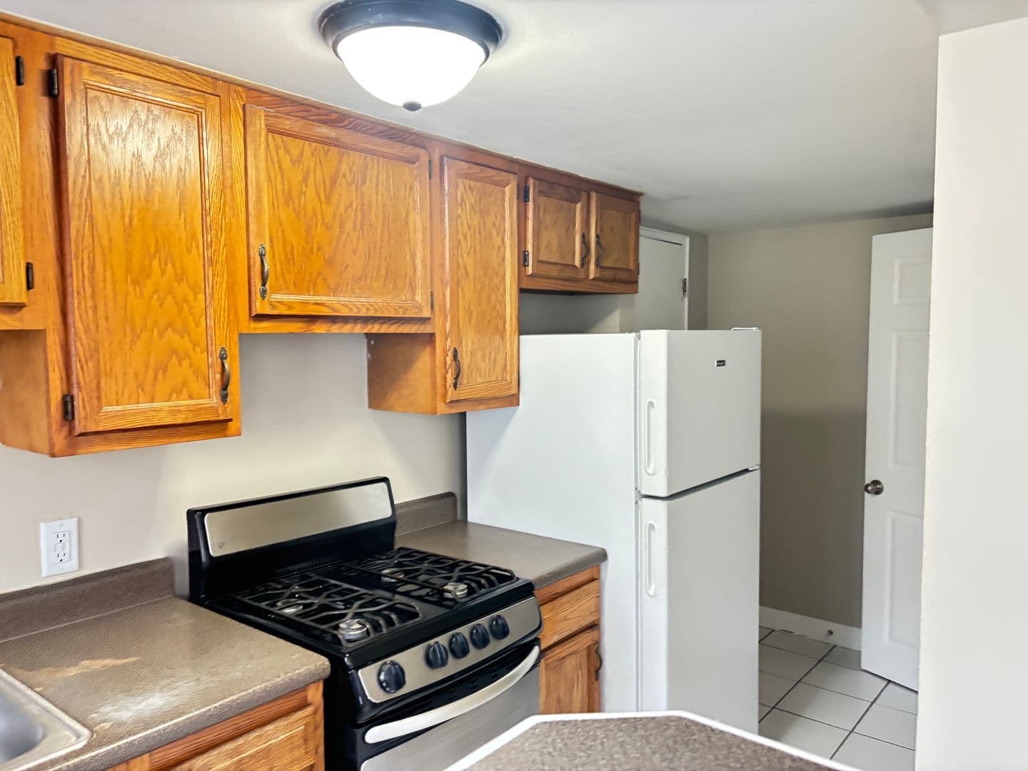 Fort Wayne Apartment: 2222 Hoagland Avenue