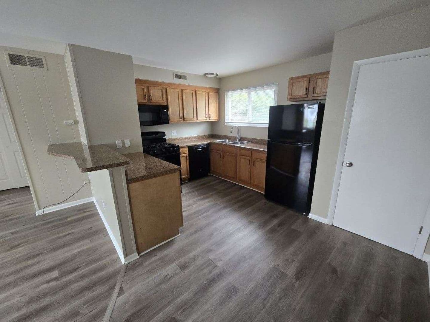 Fort Wayne Apartment: 4709 Northcrest Drive
