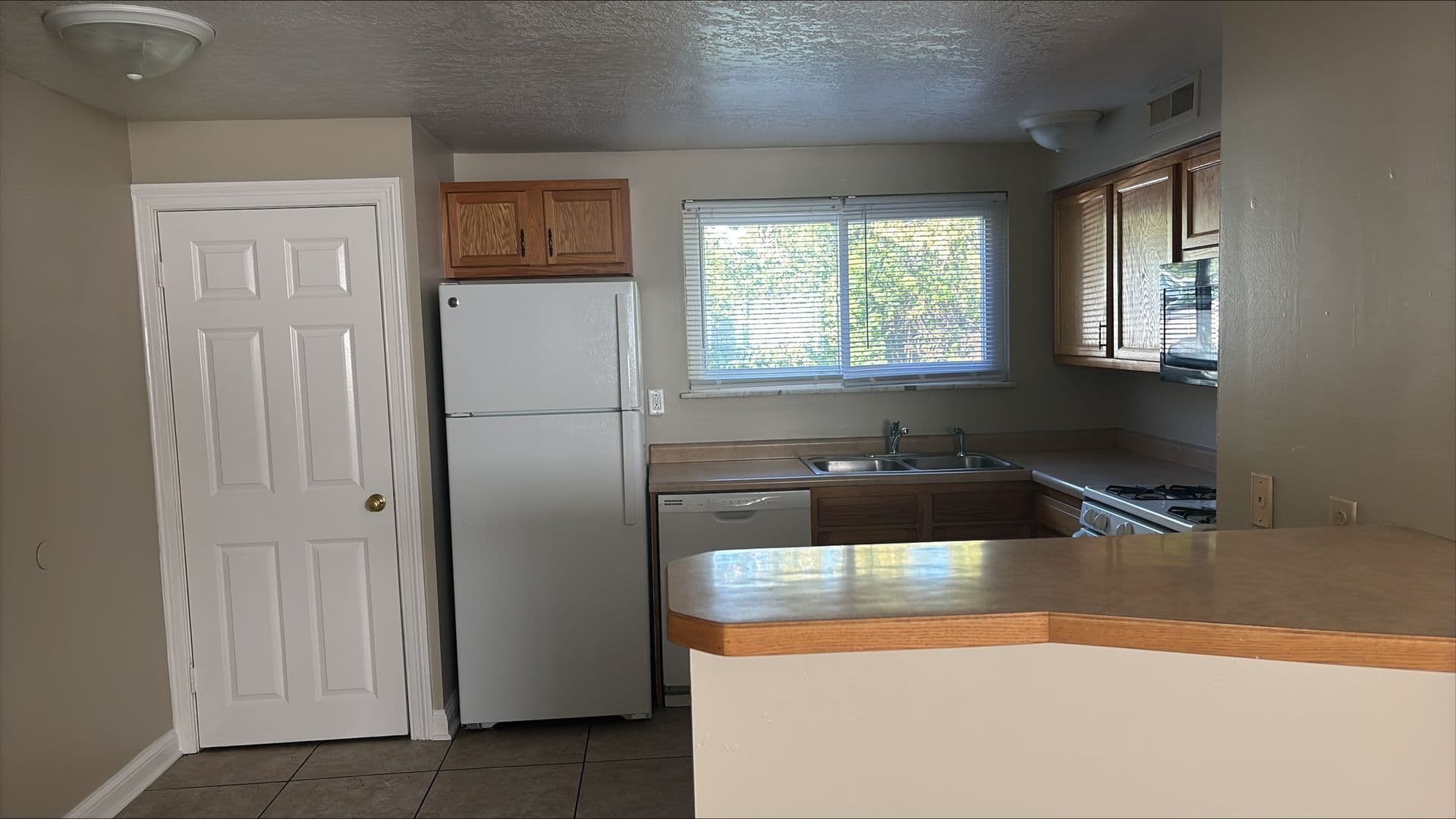 Fort Wayne Apartment: 4823 Northcrest Drive