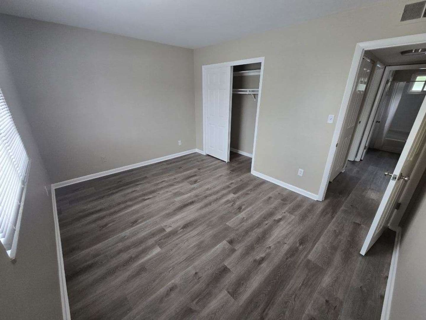 Fort Wayne Apartment: 4709 Northcrest Drive