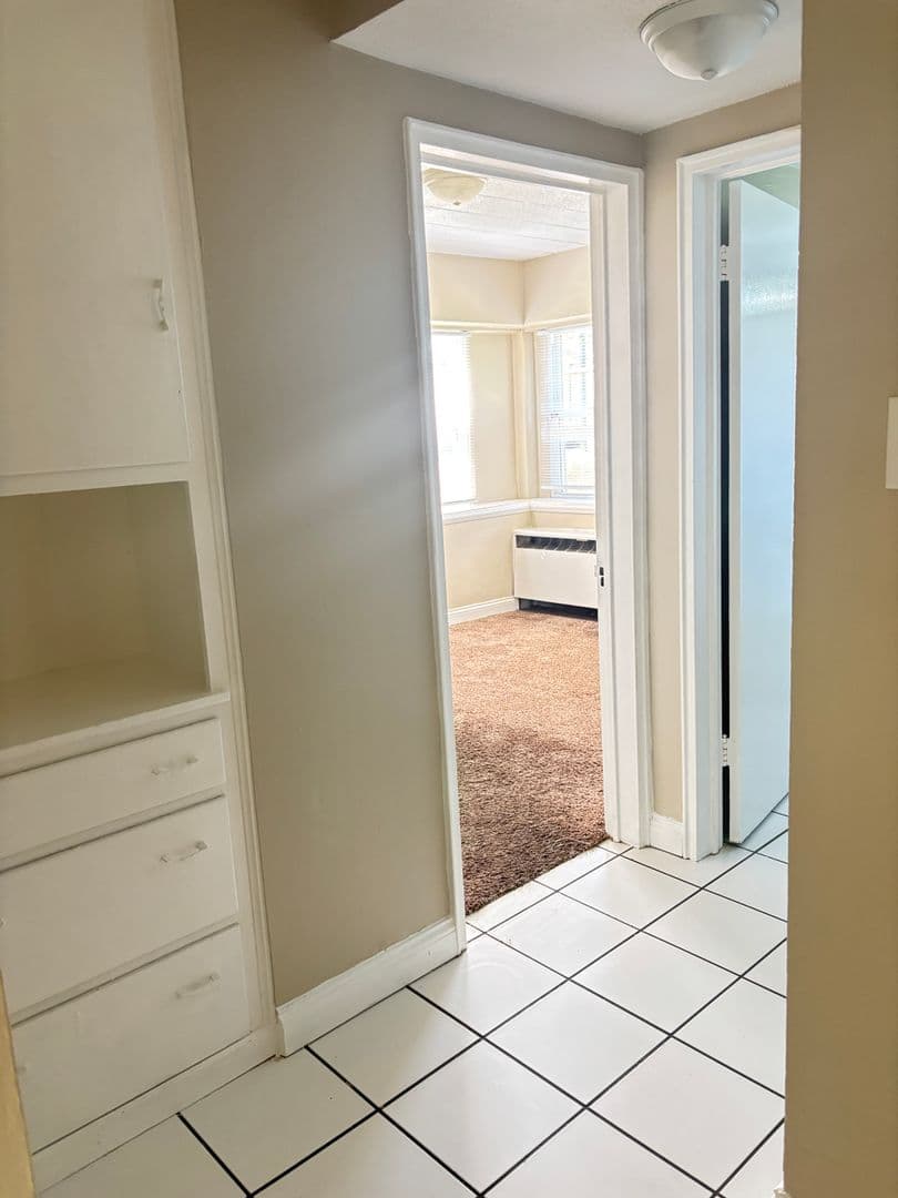 Fort Wayne Apartment: 2222 Hoagland Avenue
