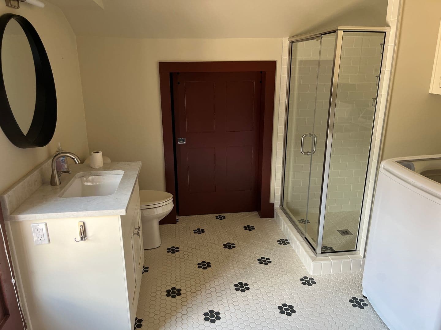 Fort Wayne House: 918 Van Buren St