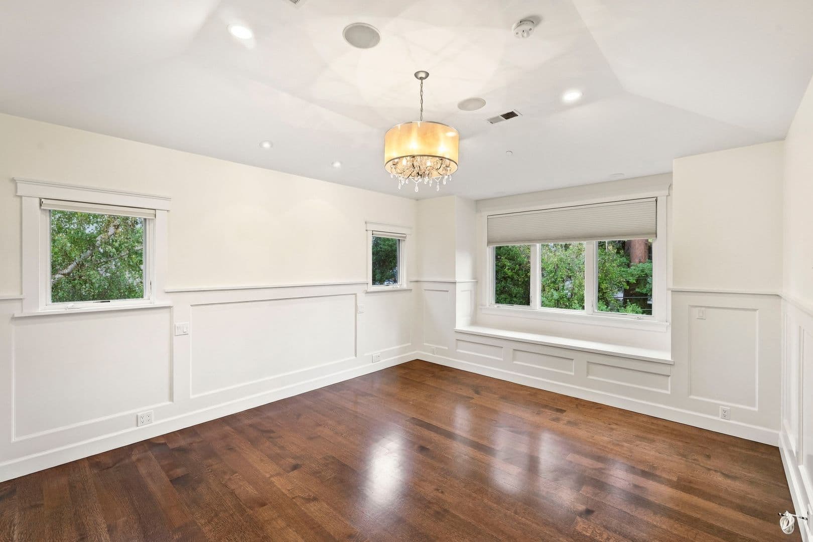Palo Alto House: 157 Lois Ln