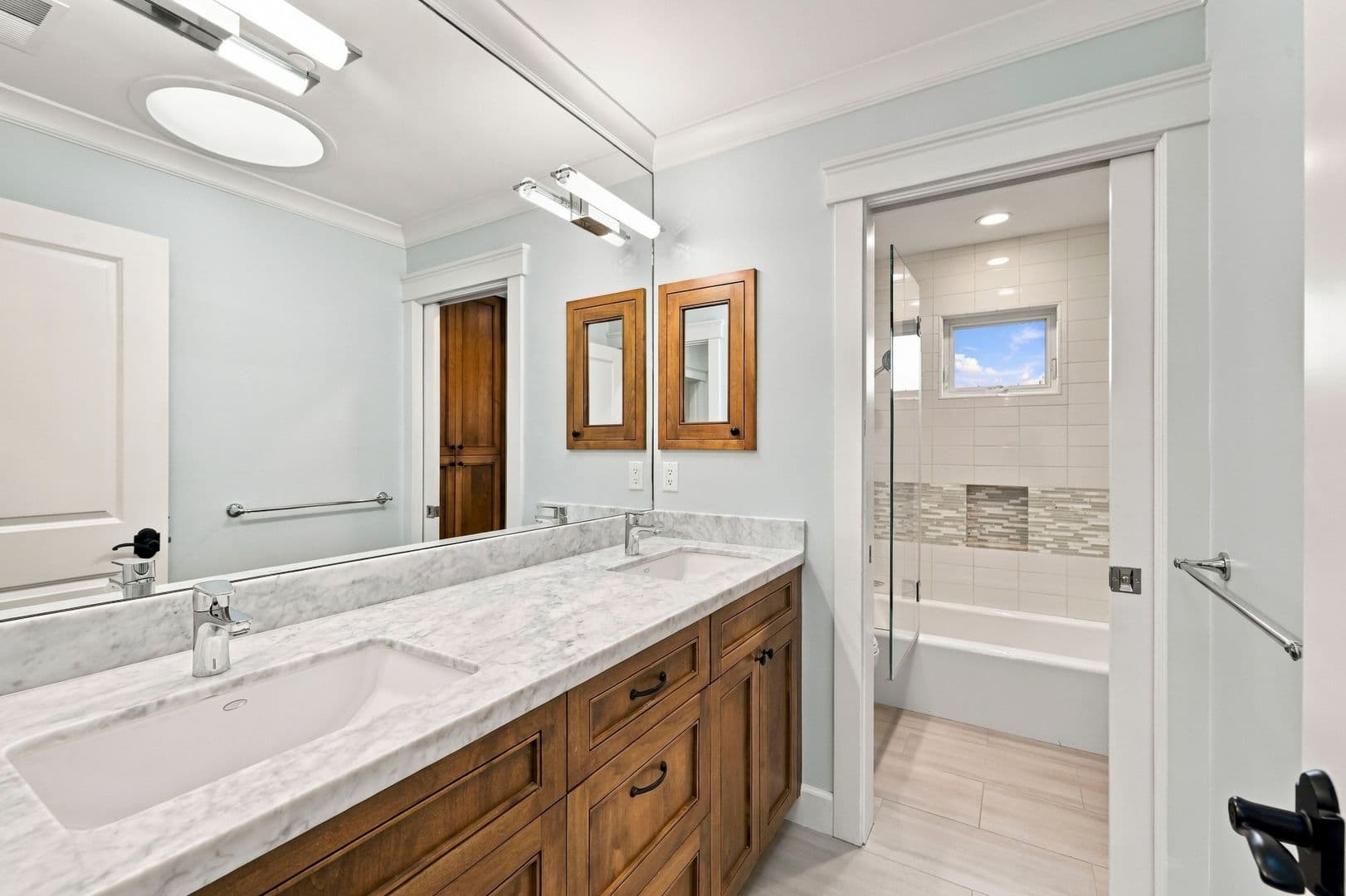 Palo Alto House: 157 Lois Ln