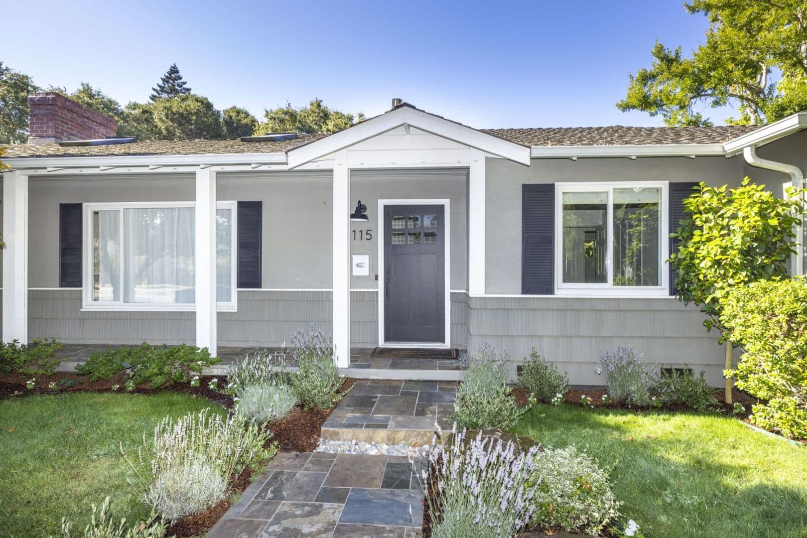 Menlo Park House: 115 Walnut St