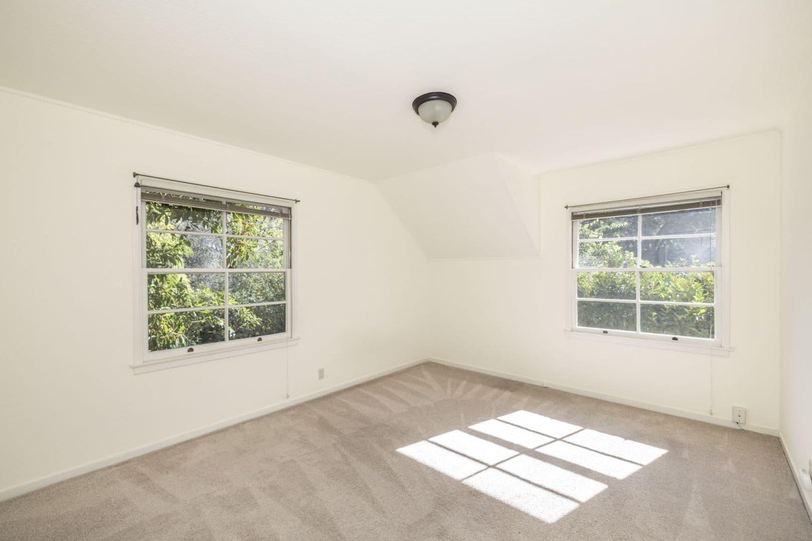 Palo Alto House: 1451 Edgewood Dr.