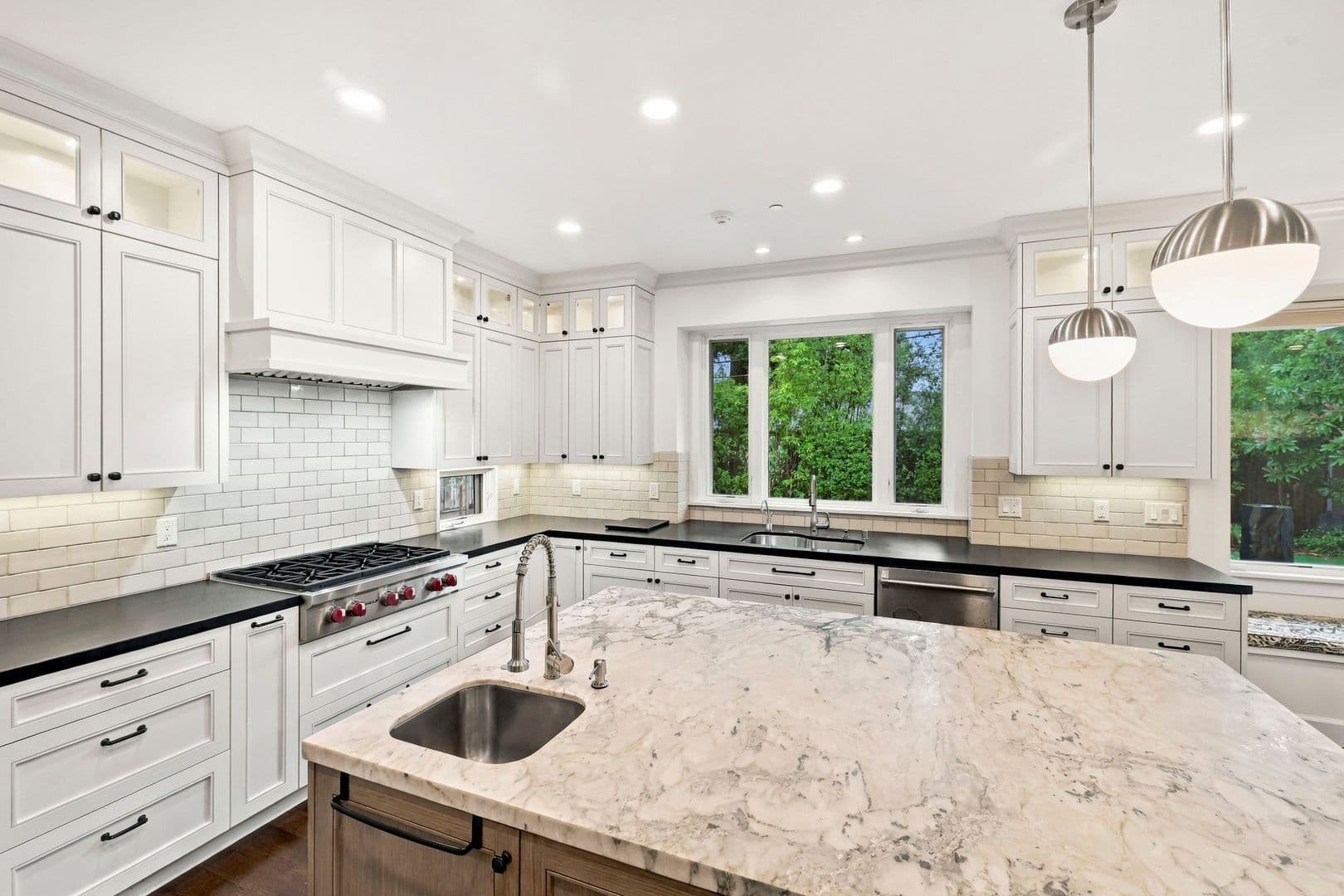 Palo Alto House: 157 Lois Ln
