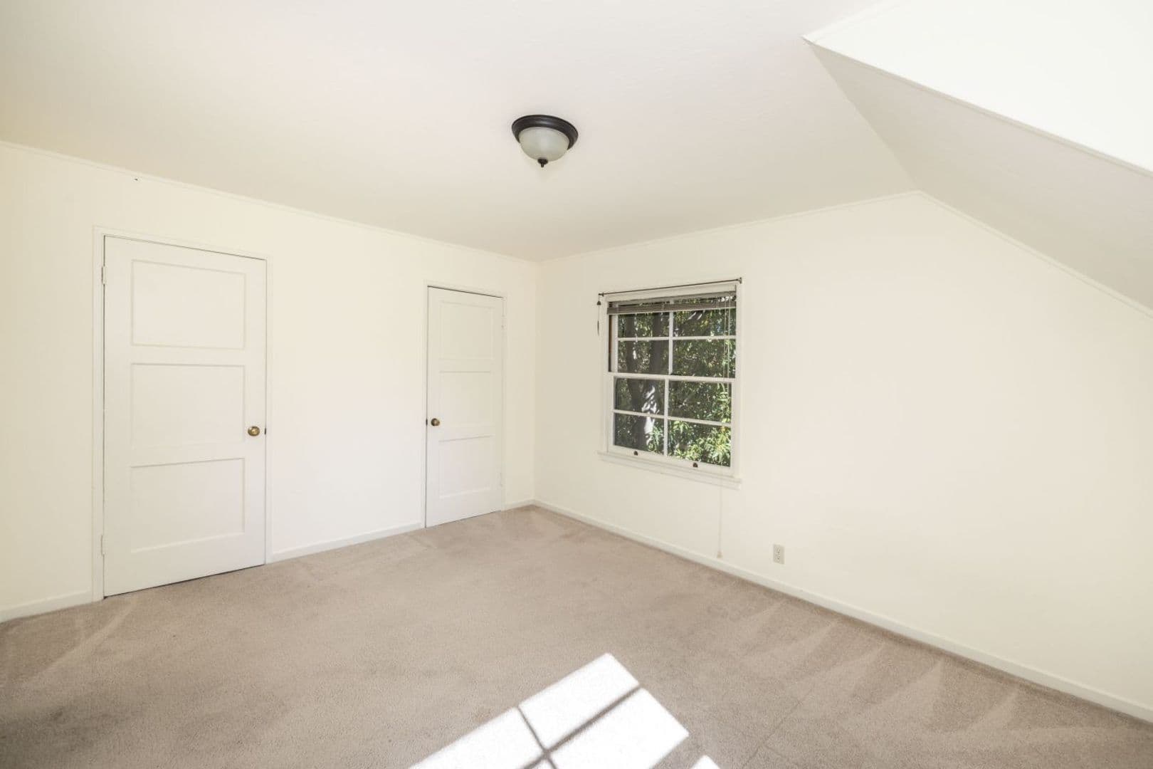 Palo Alto House: 1451 Edgewood Dr.